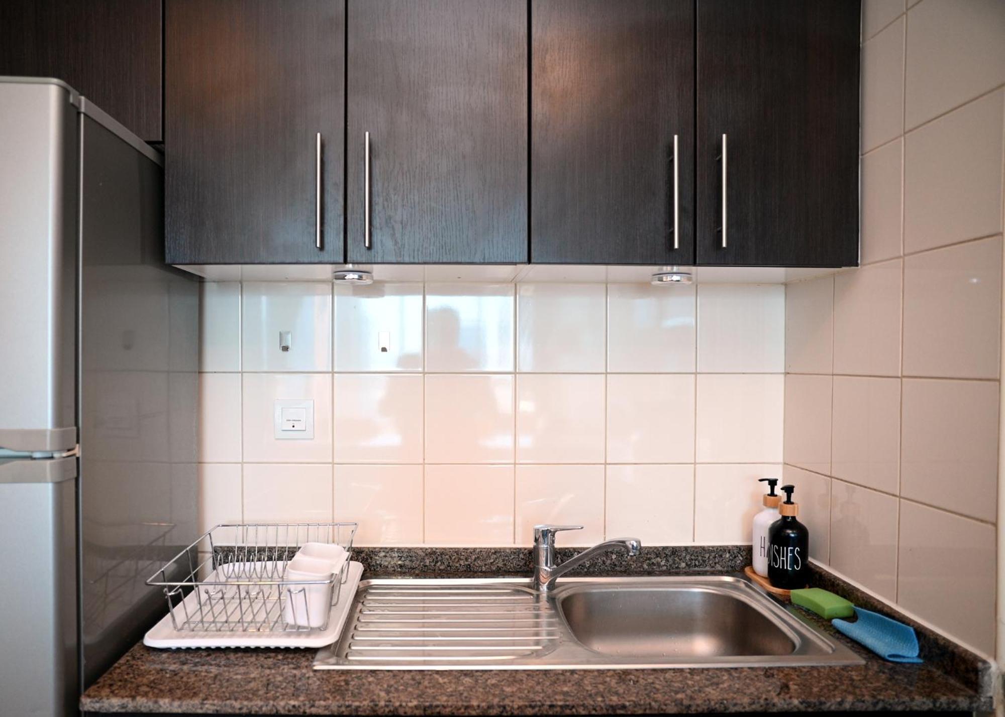Stunning 1 Bedroom In Jbr With Balcony - Marina Mall View * Dubái