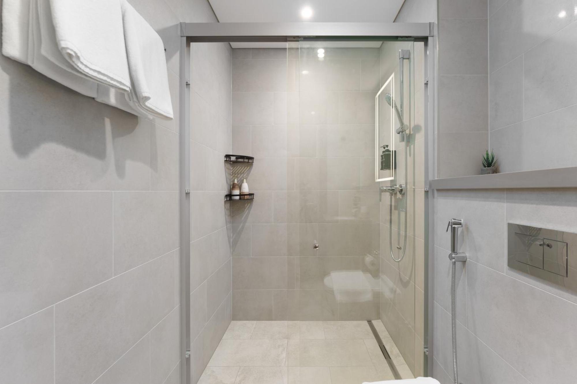 Apartamento Daniels 1br At Waves Grande In Sobha Hartland