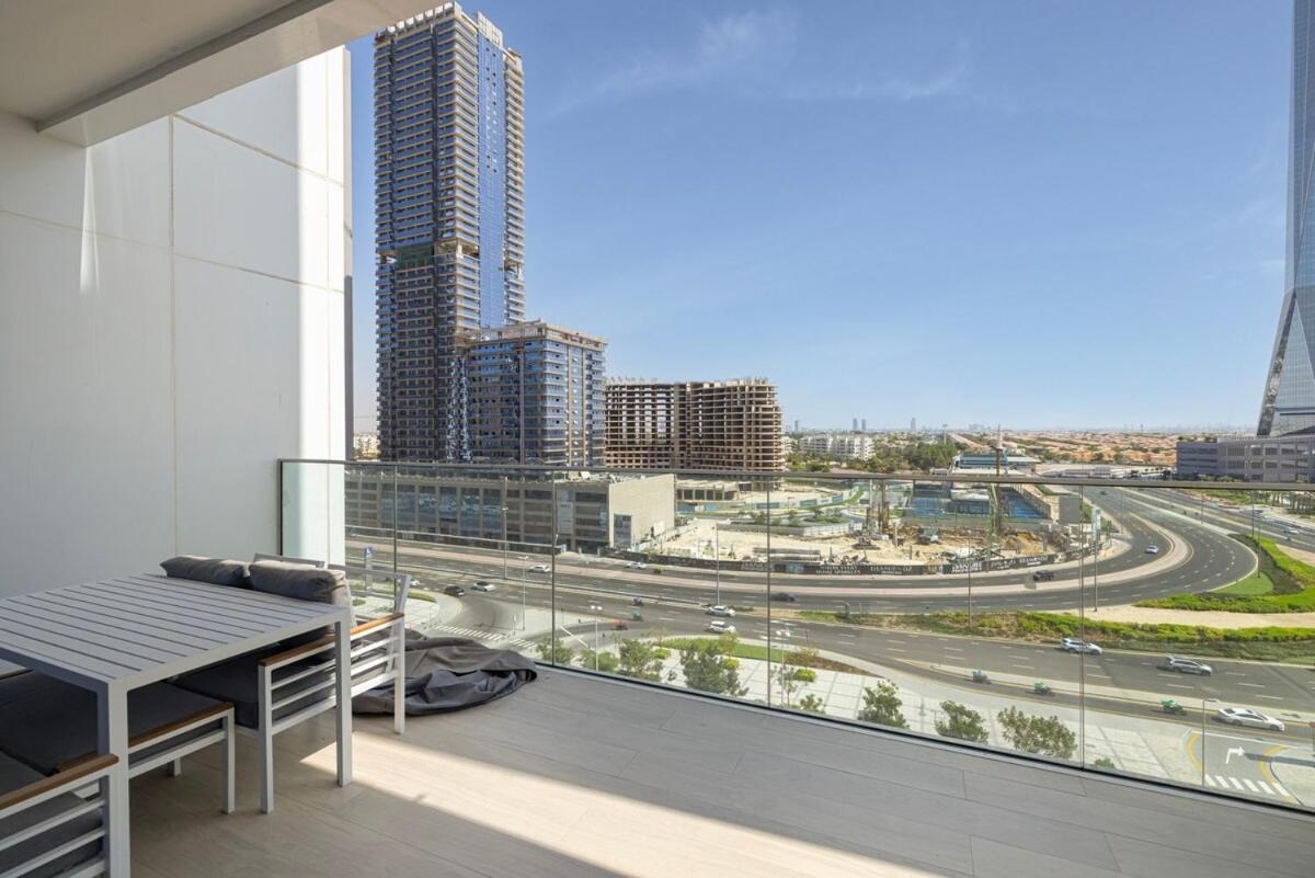 Medore Brand New Flat In - 8 Apartment Dubai