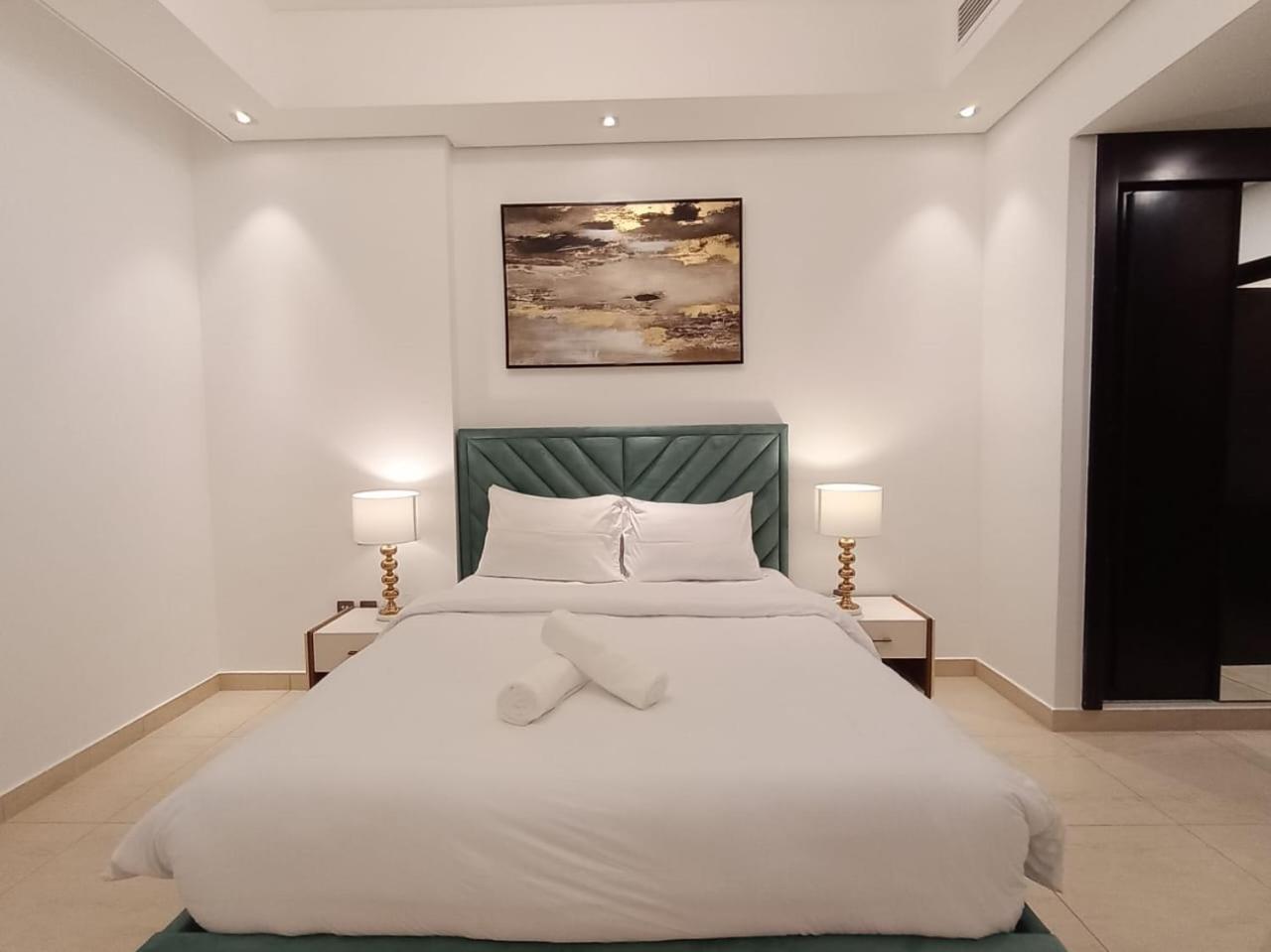 2bed In Downtown ! *