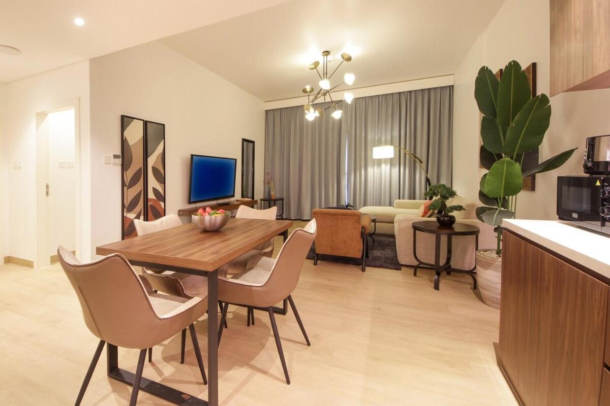 Appartement Stylish 1br La Mer, La Cote B2 *