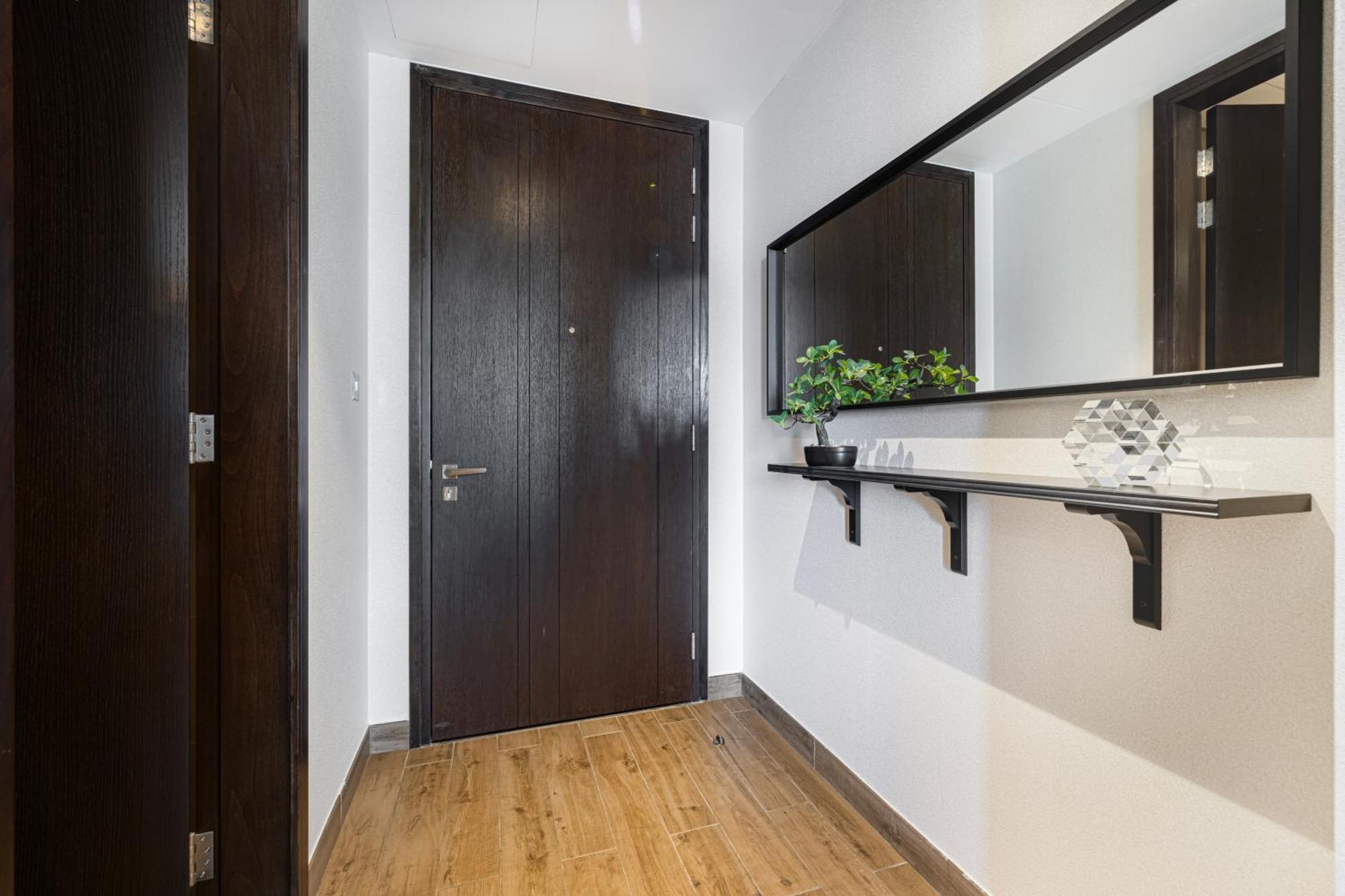 Apartemen Livin' Holidays - Luxury In Marina