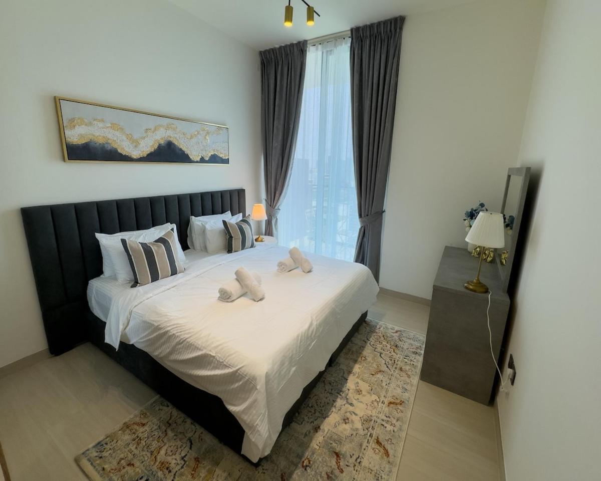 Cozy 1br In Jvc- Netflix, Pool, Pet Free Dubái