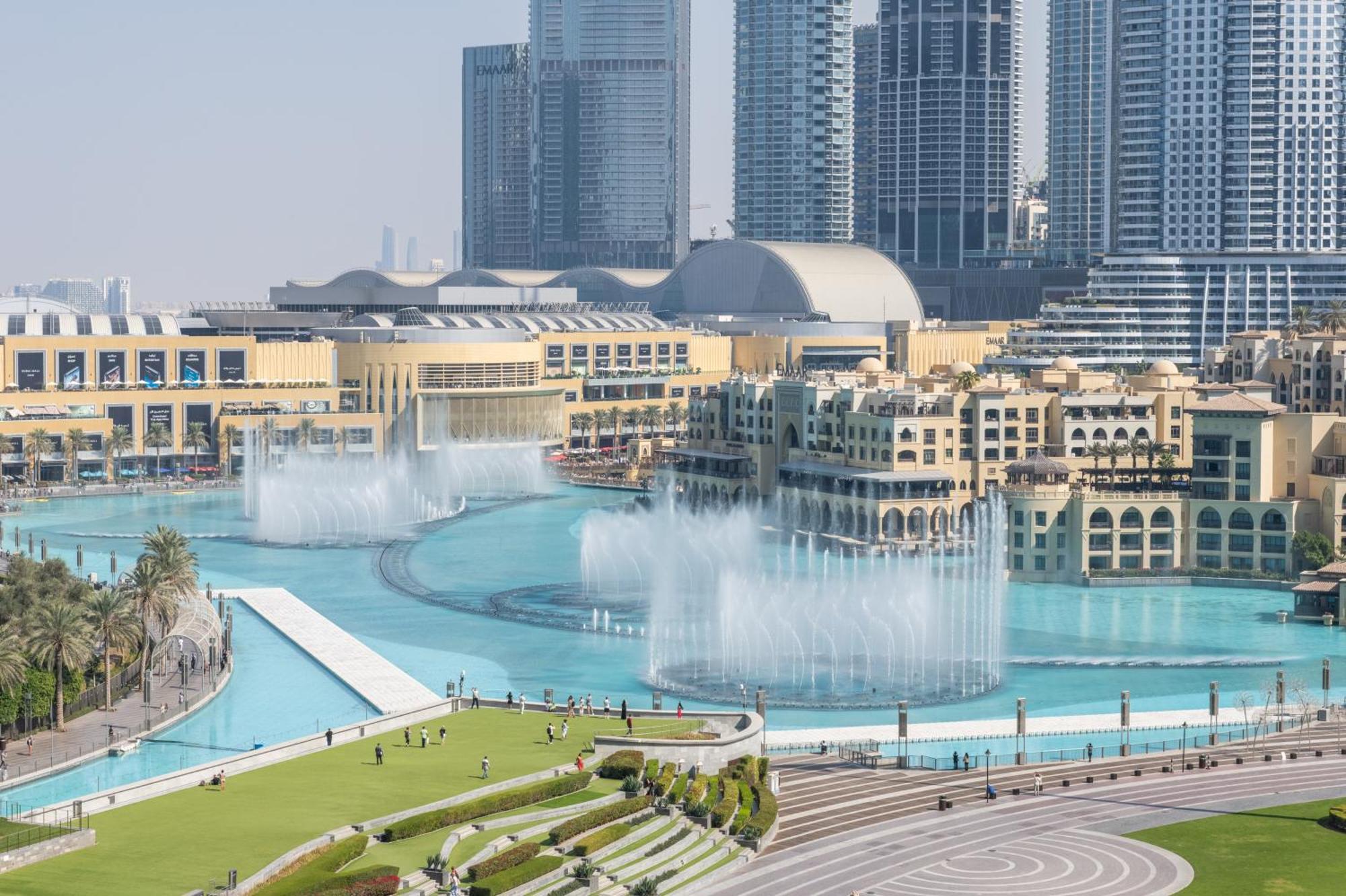 Hermes-style 2br, Full Burj Khalifa View - Infinity Pool - Full Fountain View