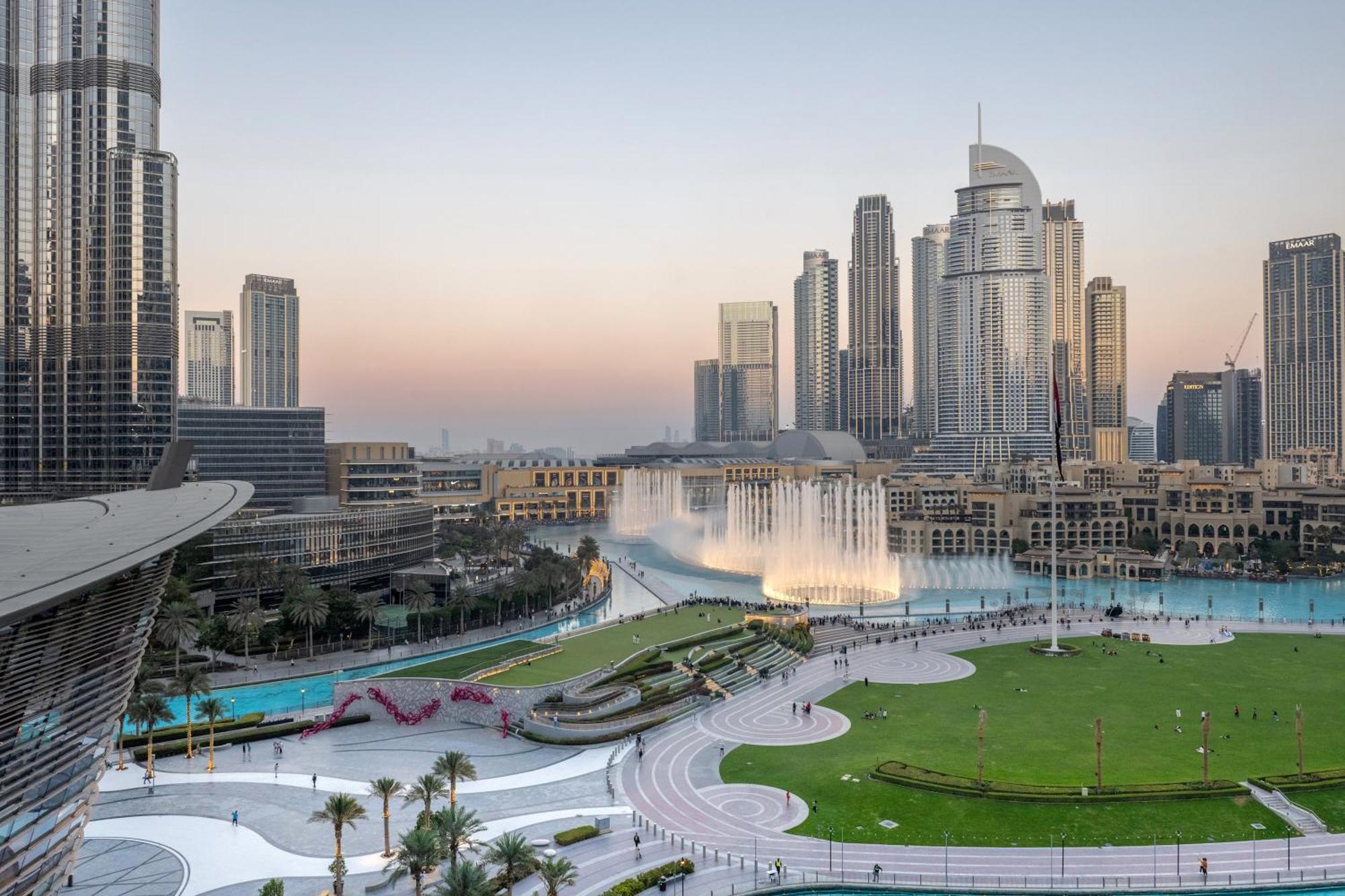 Hermes-style 2br, Full Burj Khalifa View - Infinity Pool - Full Fountain View * Dubaï