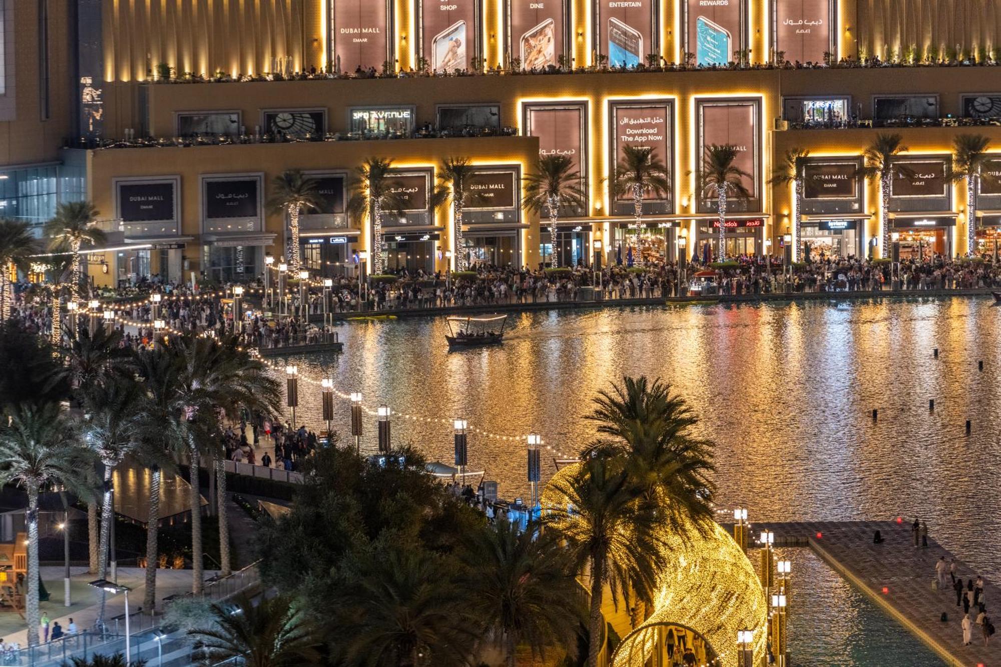 Appartement Hermes-style 2br, Full Burj Khalifa View - Infinity Pool - Full Fountain View