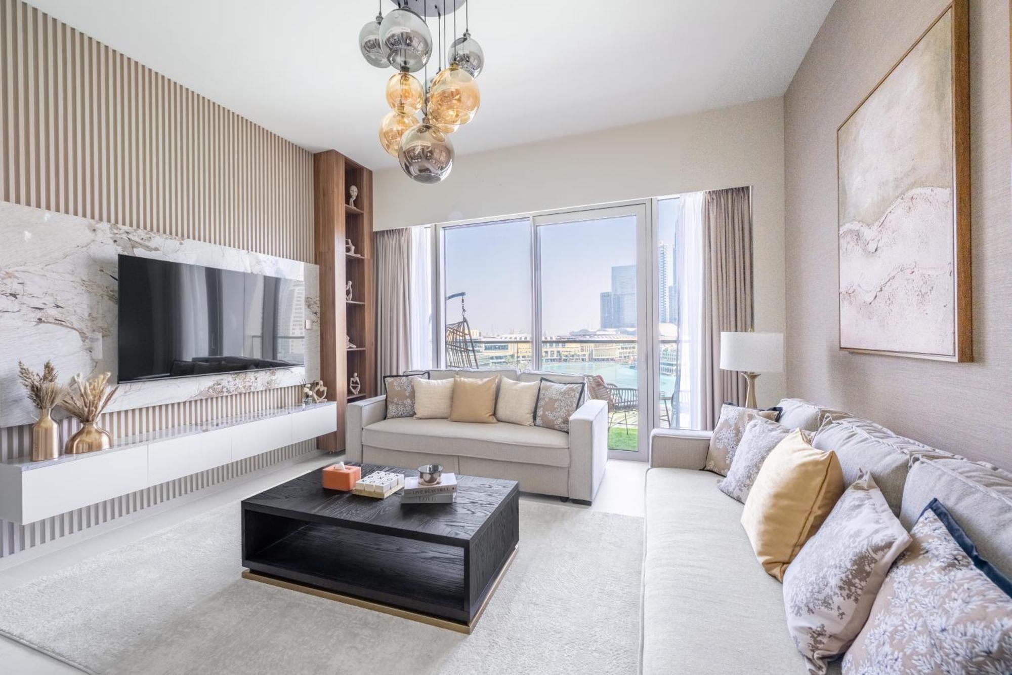 Hermes-style 2br, Full Burj Khalifa View - Infinity Pool - Full Fountain View *
