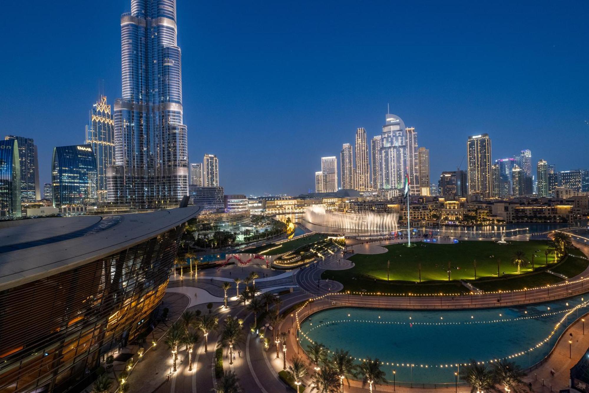 Appartement Hermes-style 2br, Full Burj Khalifa View - Infinity Pool - Full Fountain View *