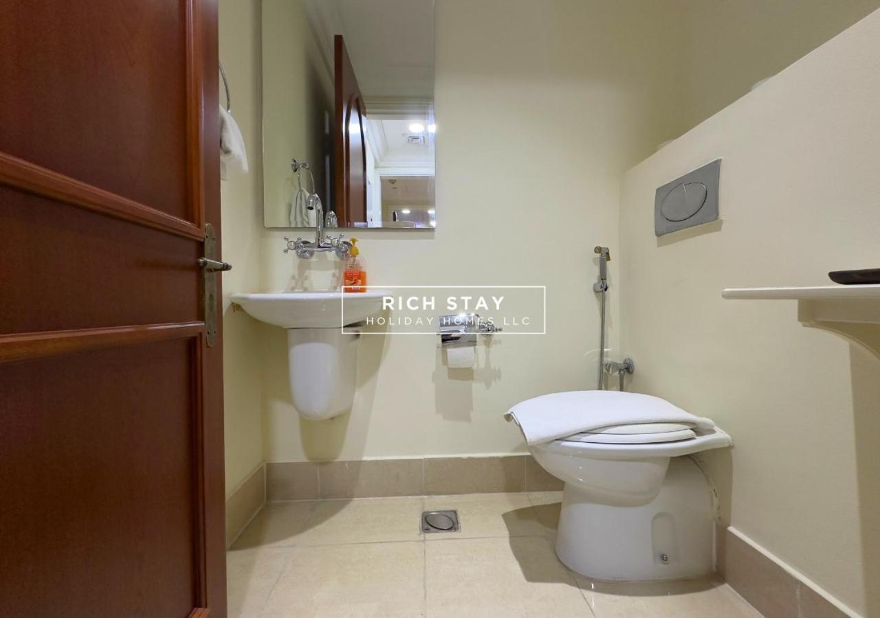 Spectacular 2br In Souk Al Bahar, Downtown With Burj & Mall View By Rich *