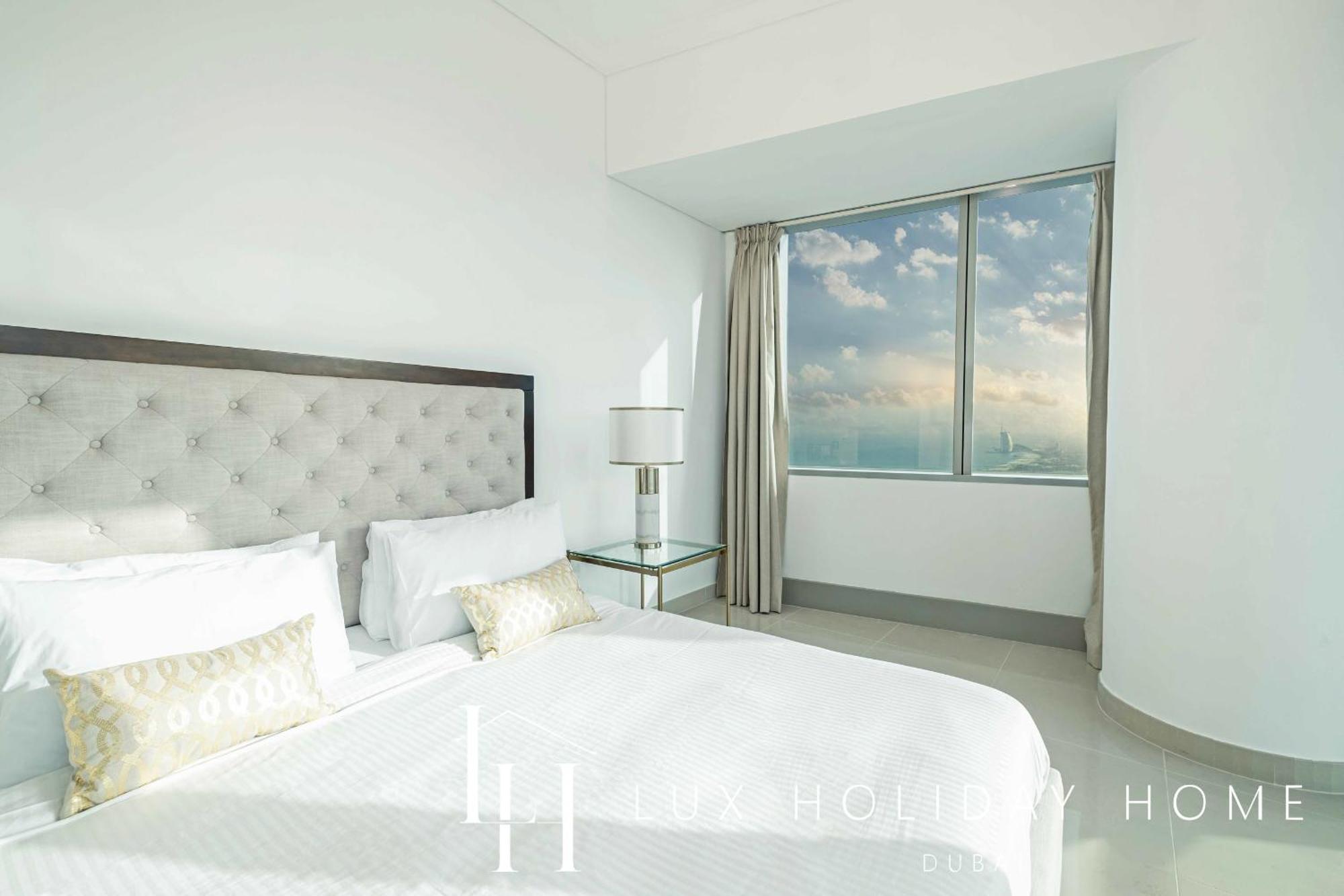 Apartment Lux The Sky View Marina Dubai