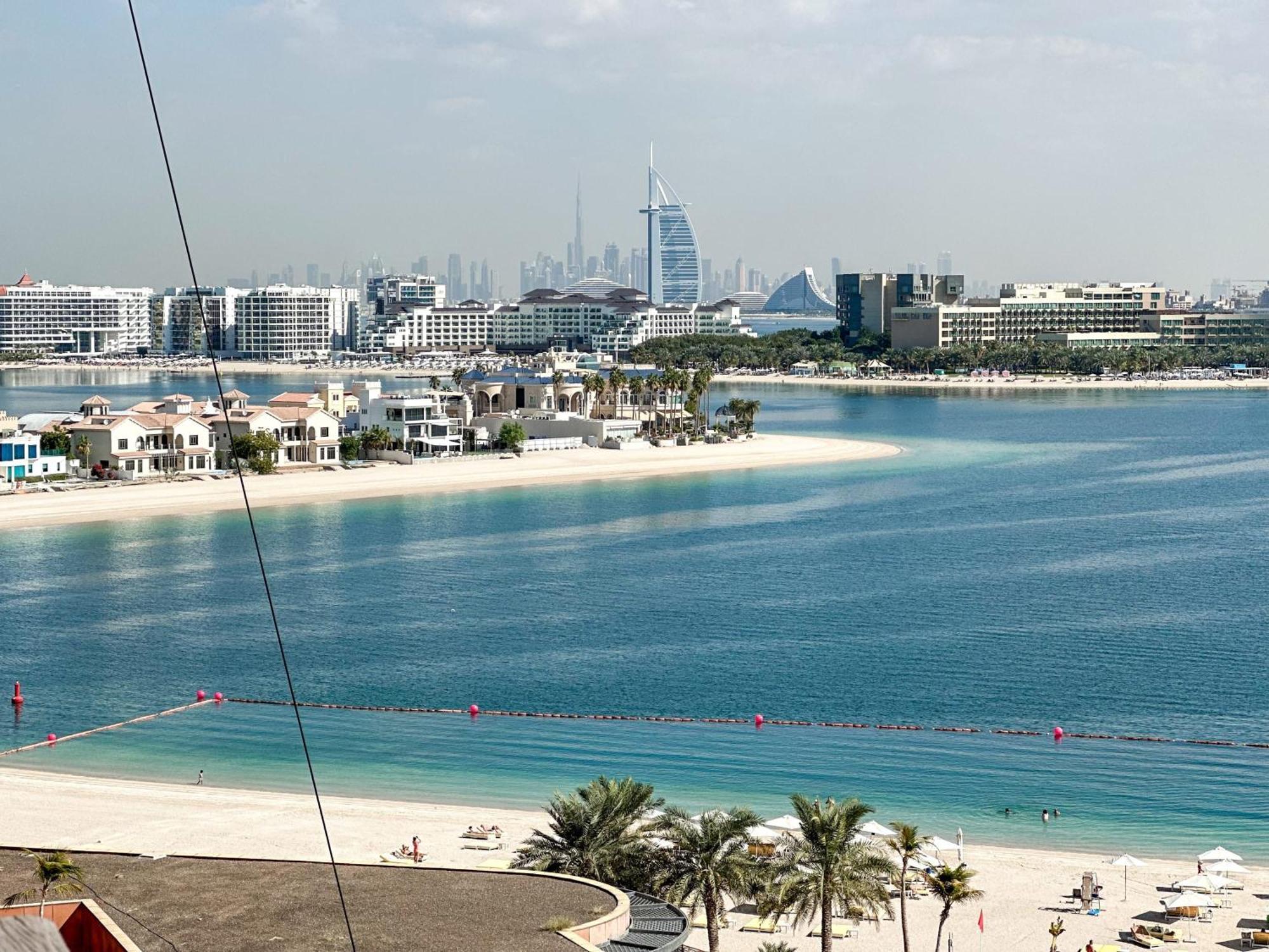 Modern Beachfront 1br - Tiara * Dubai