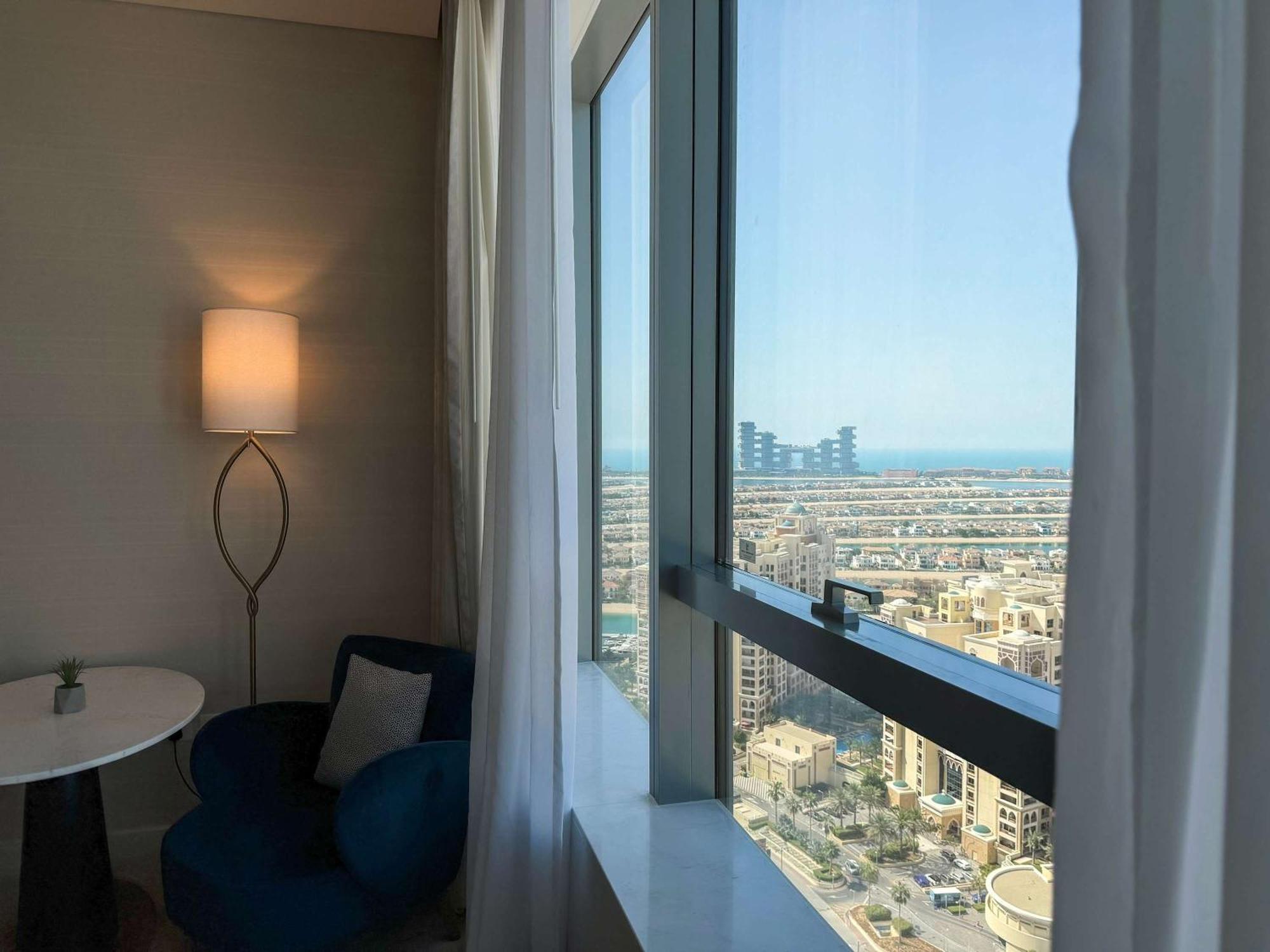 Appartement Bird's-eye View Palmtower