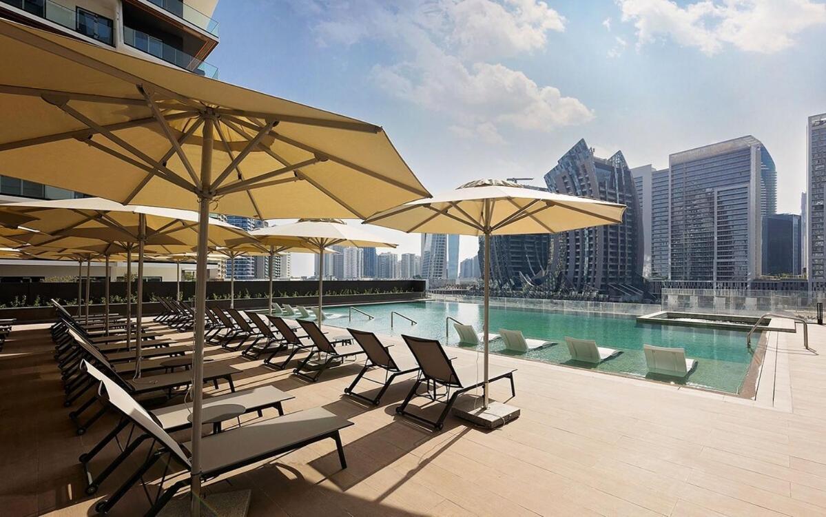 Luxe 5 Star Next To Downtown *