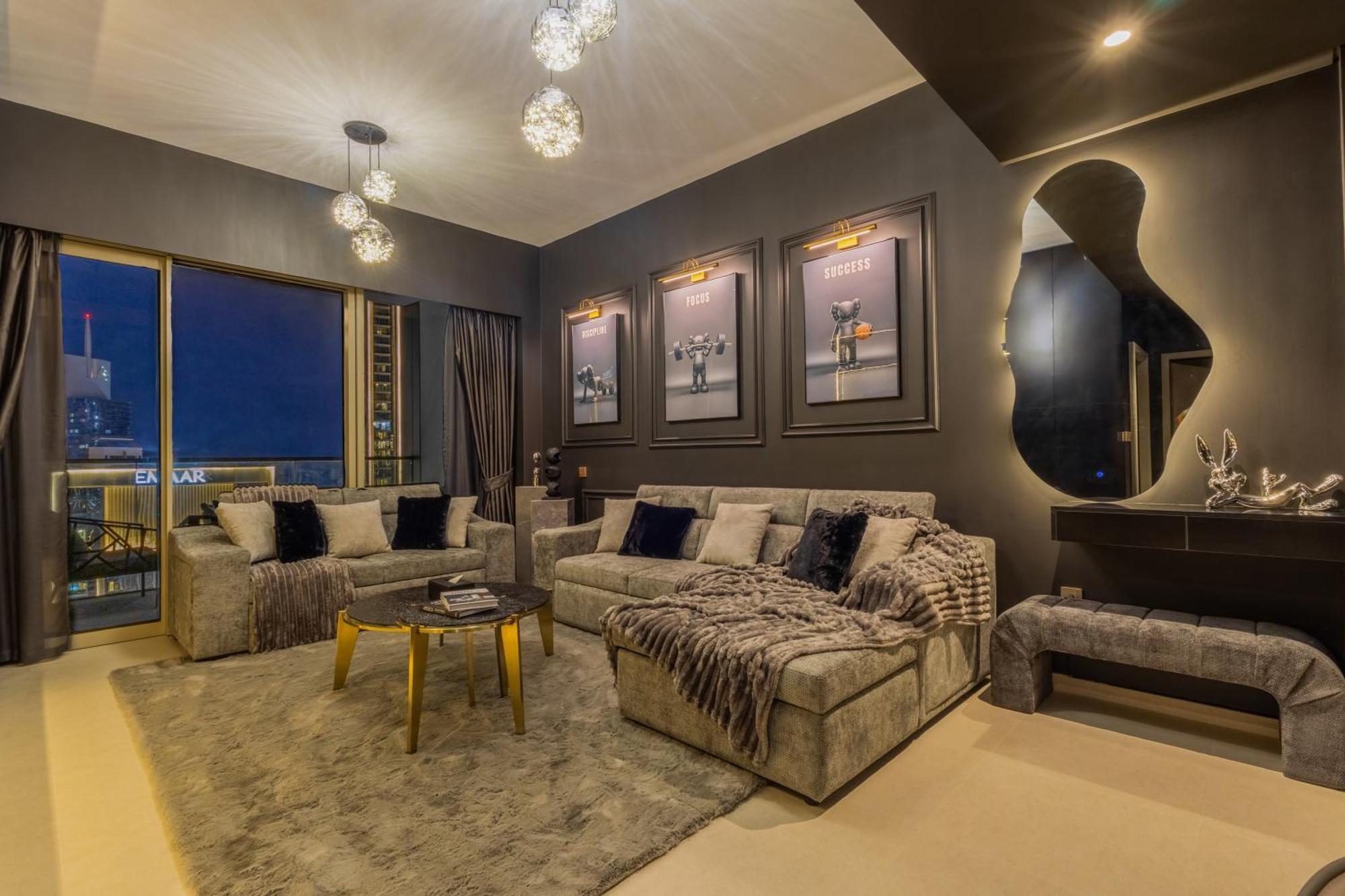 Apartment Brand New Luxe Downtown 46th Floor Dubai