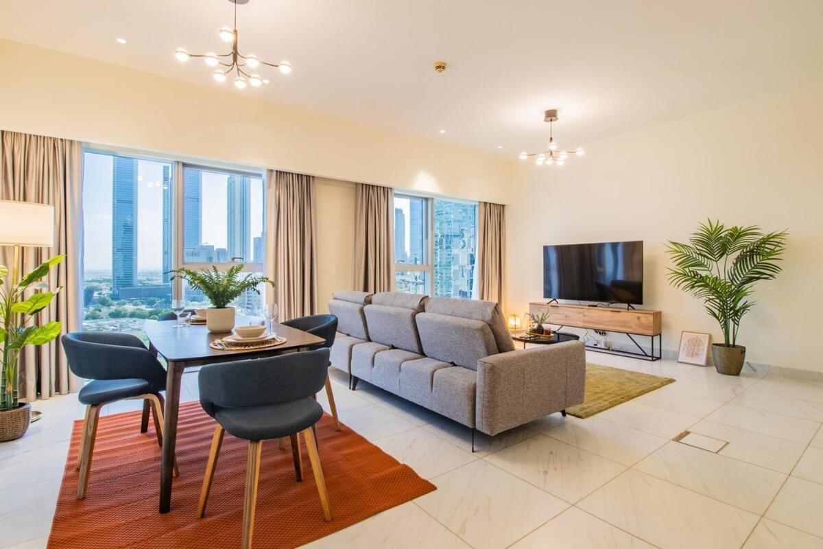 Park Tower Difc - 10 Minutes Walk To Metro - Spacious 1bdr Appartement *