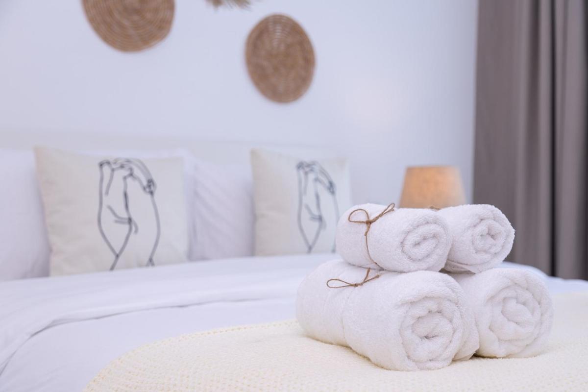 Waves - Charming With Balcony Steps From The Appartement