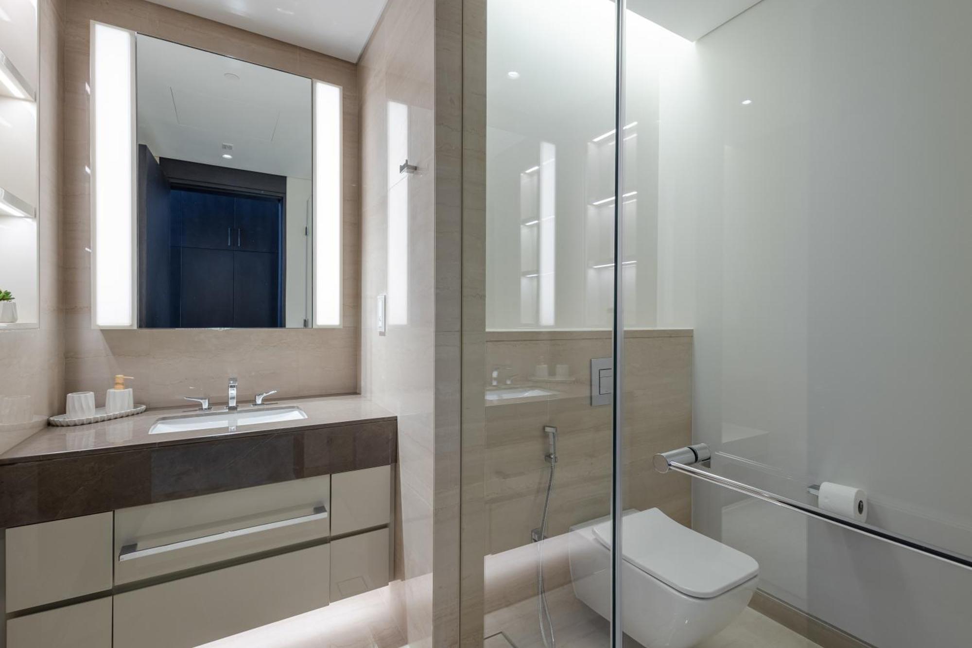 Ultra Luxury Penthouse At Il Primo Apartemen