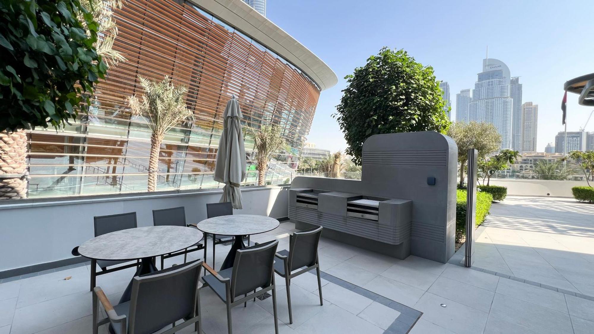Sky High Luxury, Grande Signature, Burj Khalifa View, 5 Minute Walk To Mall Appartement *