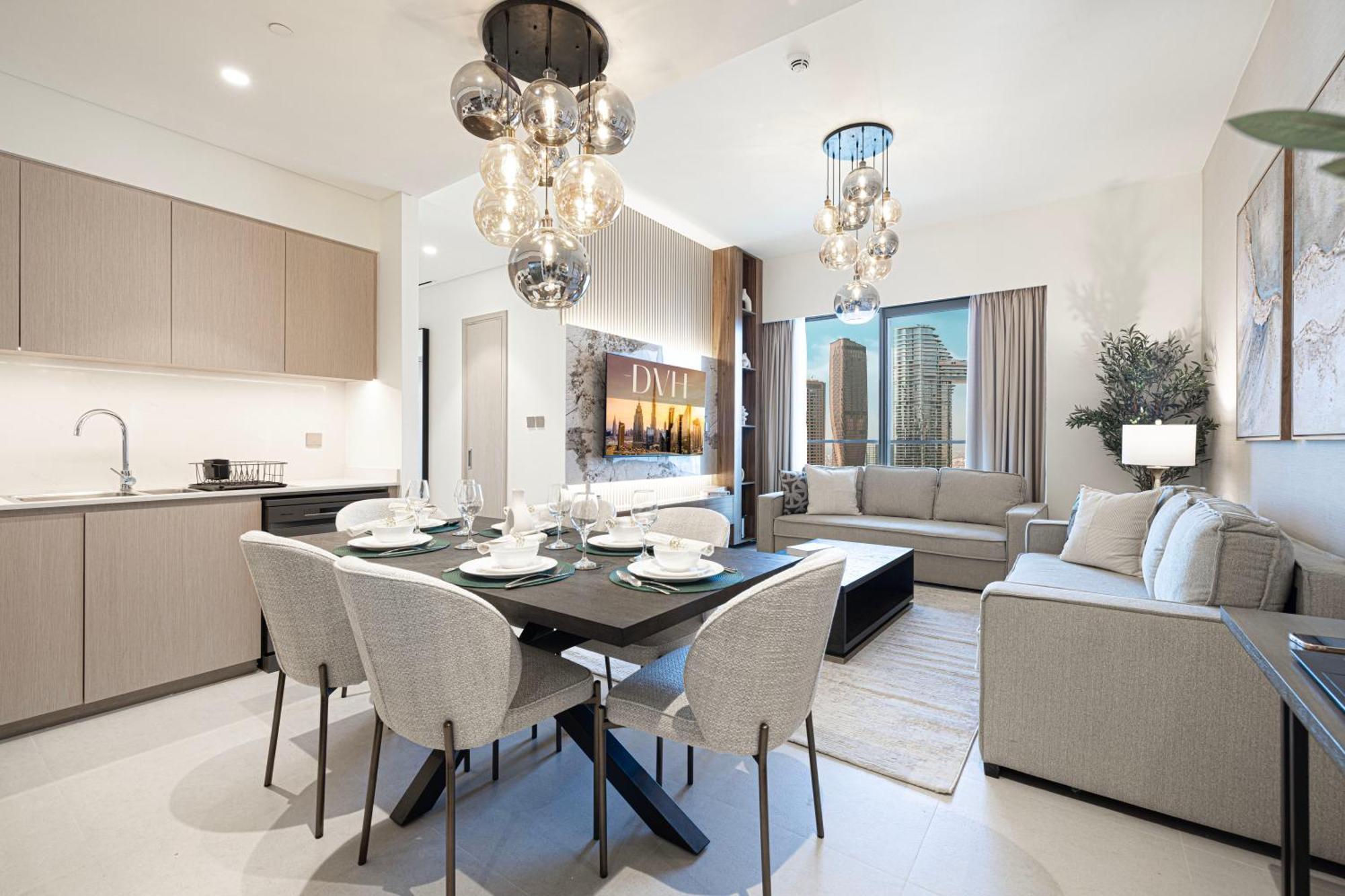 Sky High Luxury, Grande Signature, Burj Khalifa View, 5 Minute Walk To Mall Appartement Dubaï