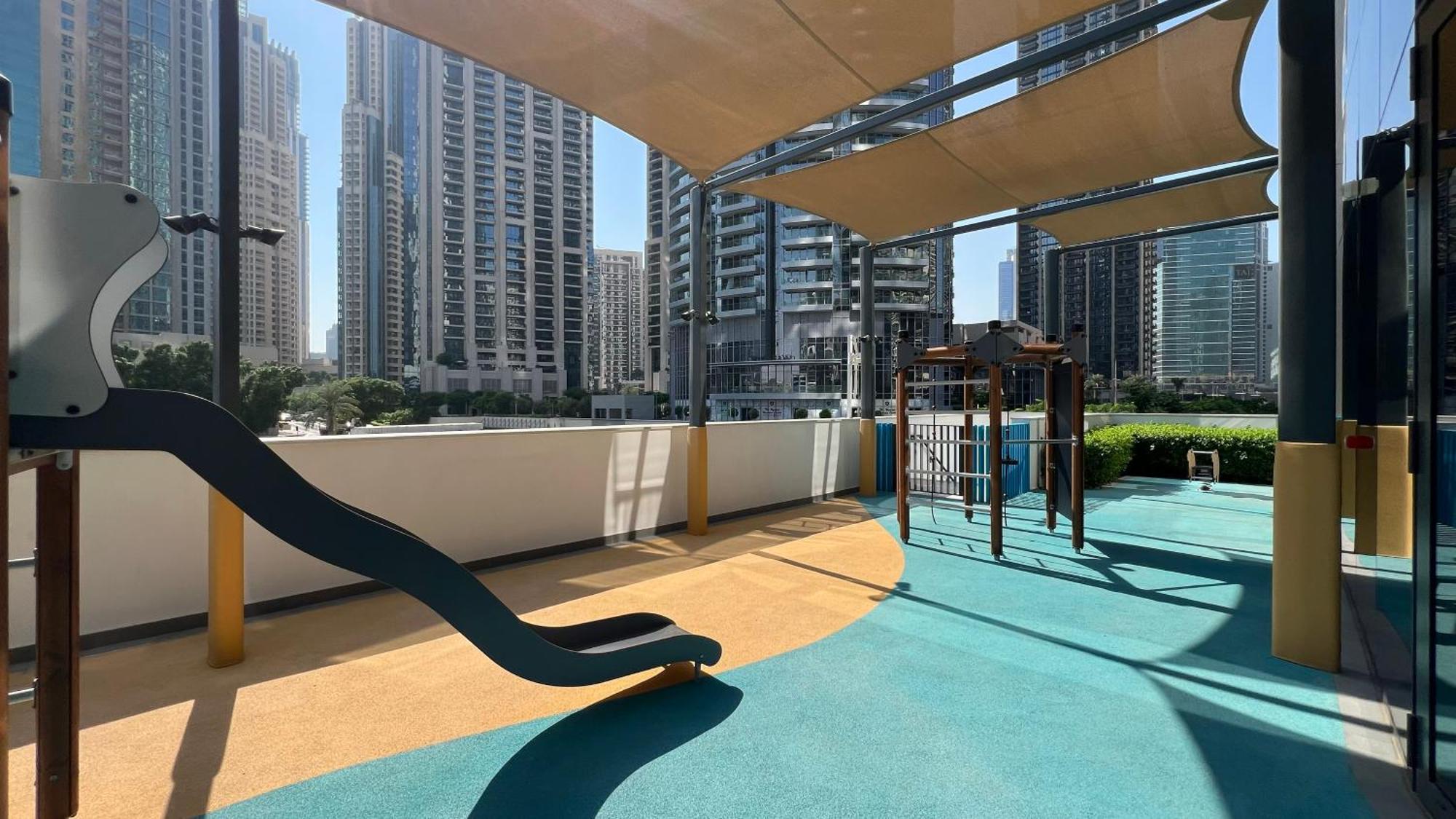 Sky High Luxury, Grande Signature, Burj Khalifa View, 5 Minute Walk To Mall Appartement *