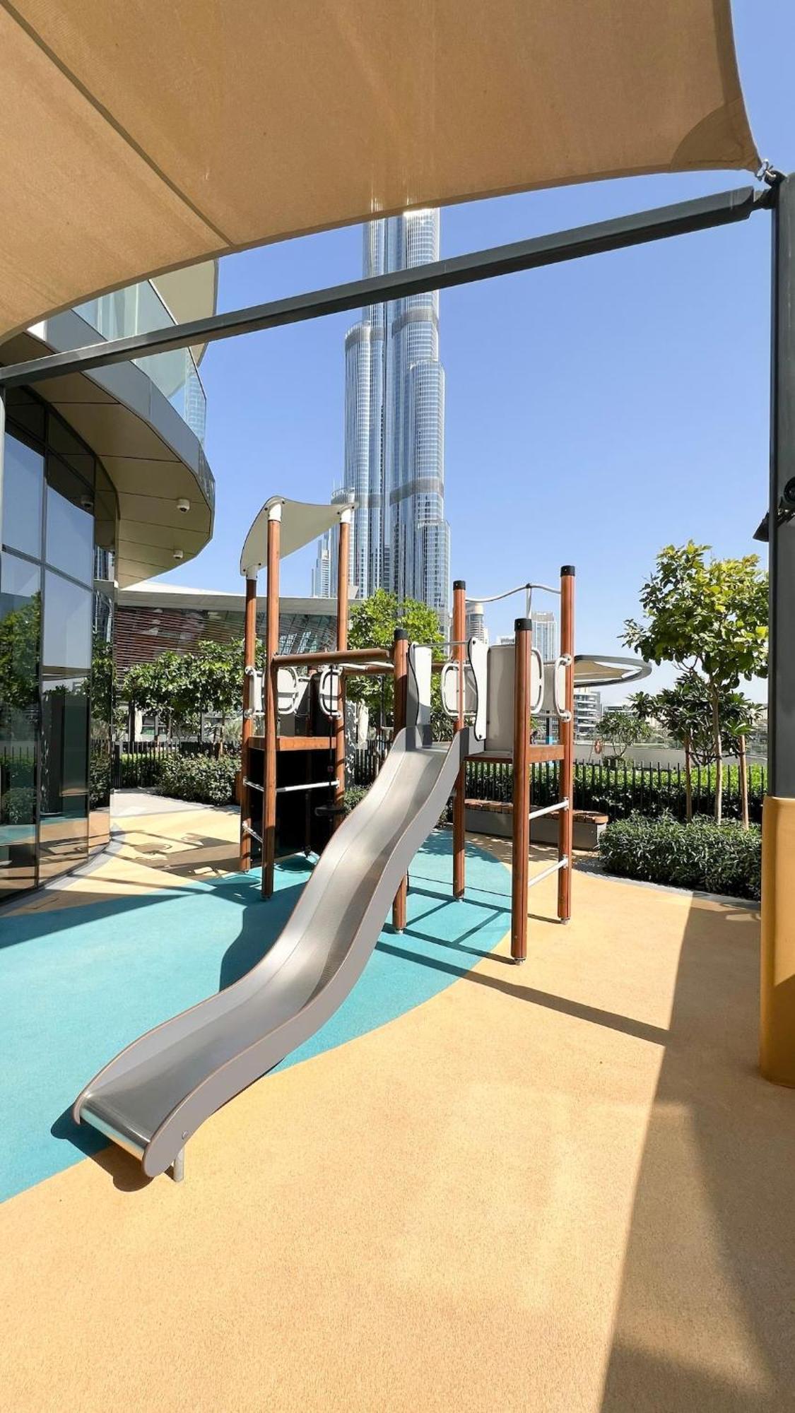 Sky High Luxury, Grande Signature, Burj Khalifa View, 5 Minute Walk To Mall Appartement