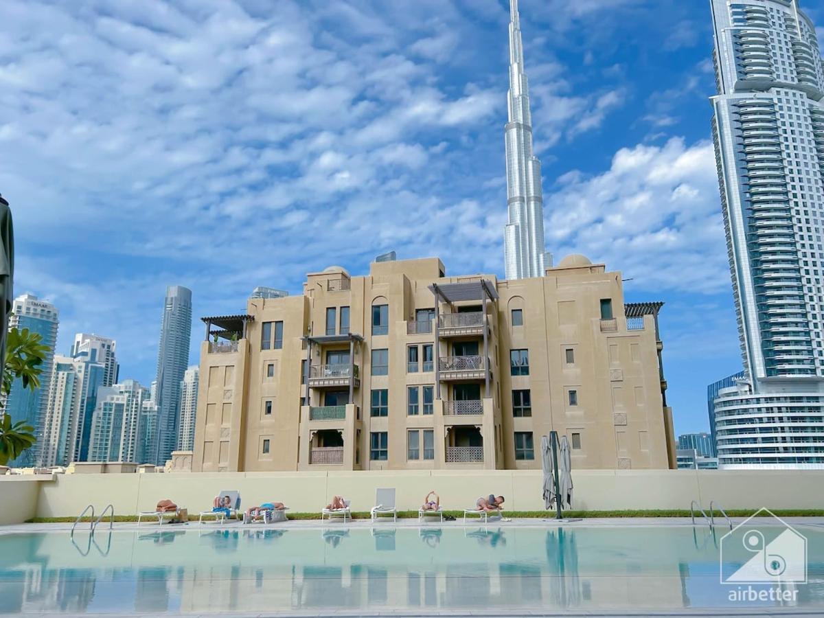 Luxurious Burj Royale 1b With Balcony & Views Appartement