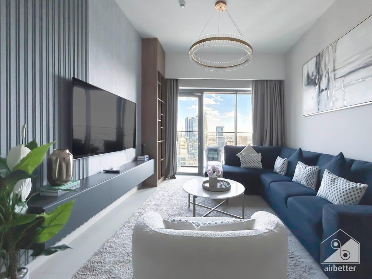 Luxurious Burj Royale 1b With Balcony & Views Appartement *