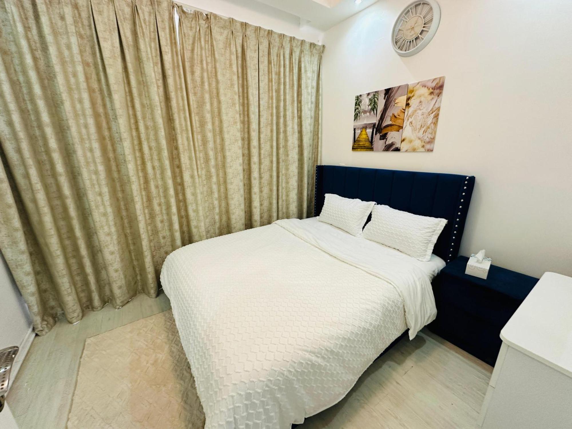 Family-friendly 1br With Play Area+pool. Uae *
