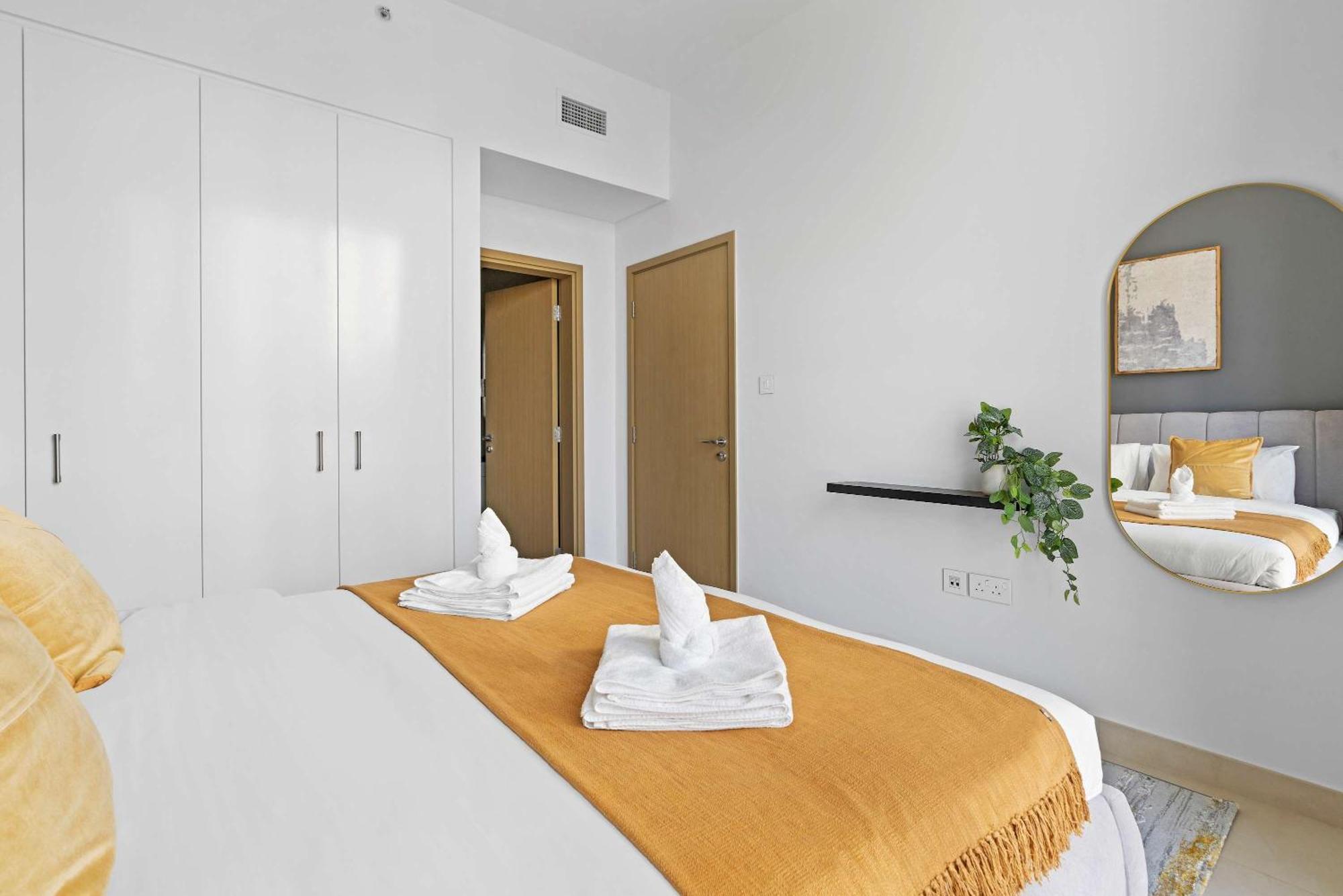 Silkhaus Modern 1bdr In Downtown With Balcony, Pool, Gym Apartment Dubai