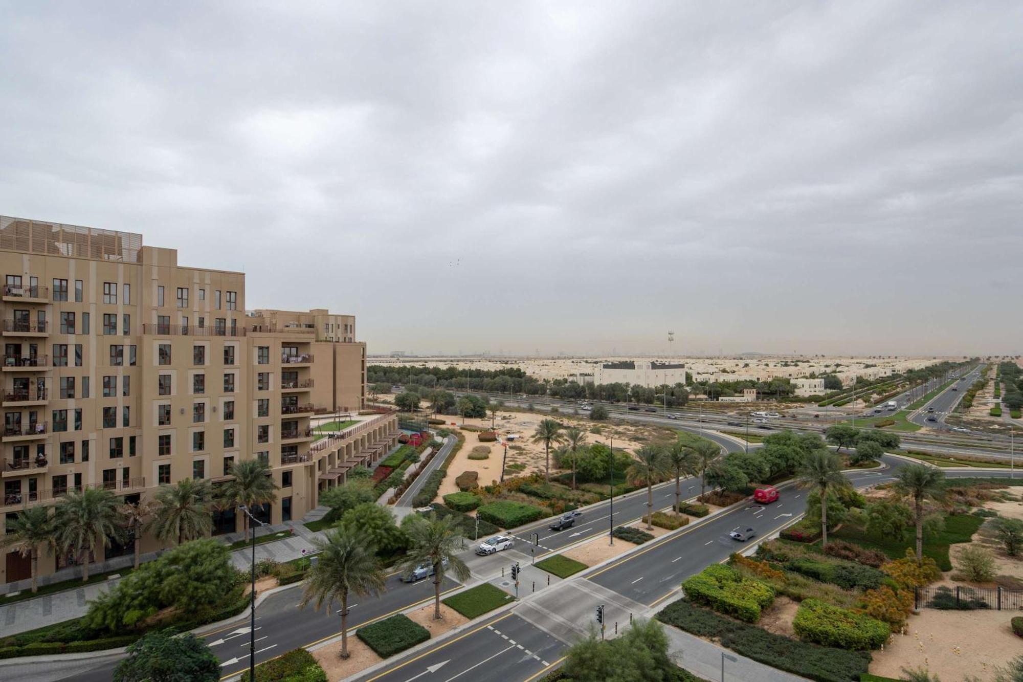 Frank Porter - Hayat Boulevard 2b Appartement Dubai