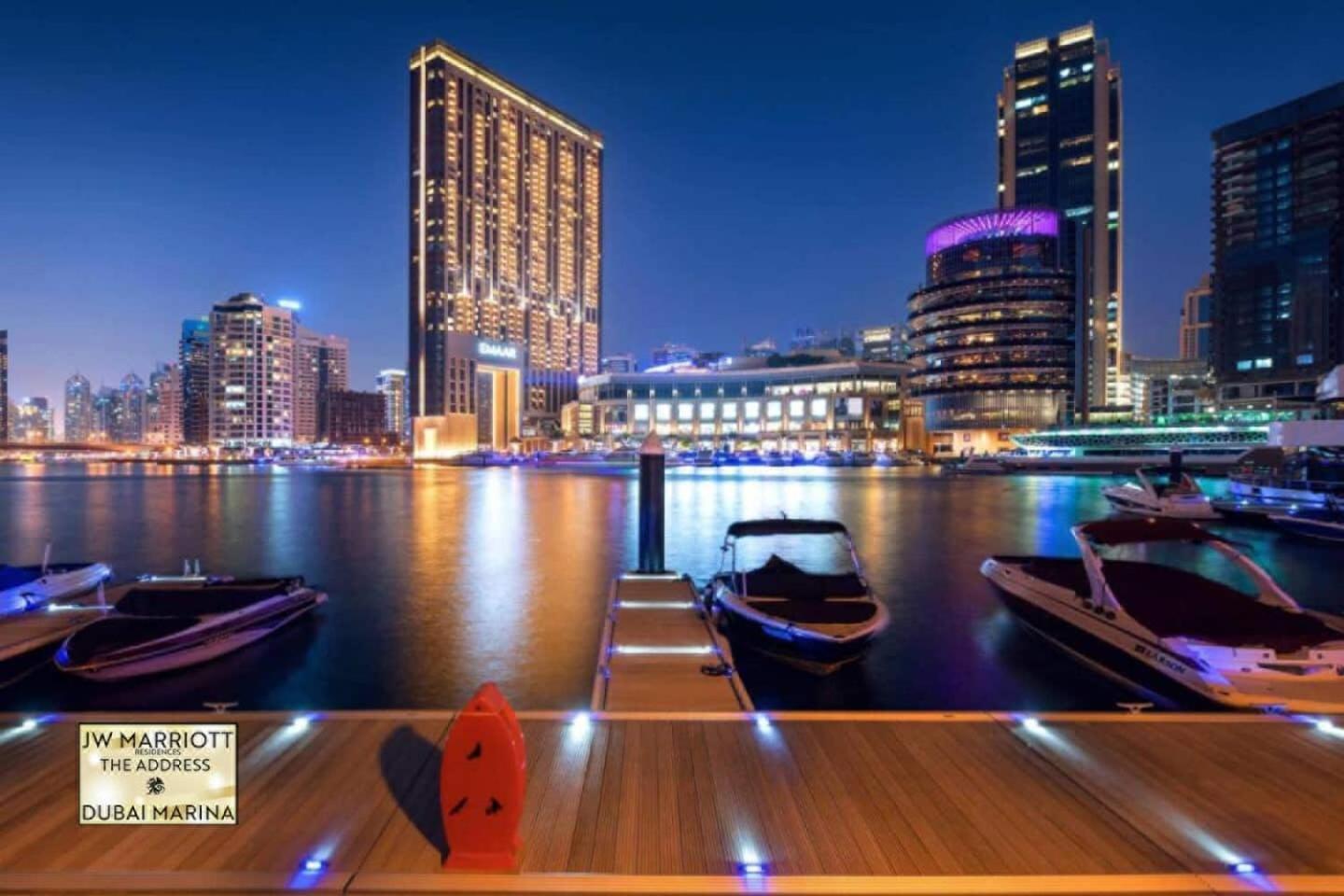Appartement Luxury Living At The Address Marina!