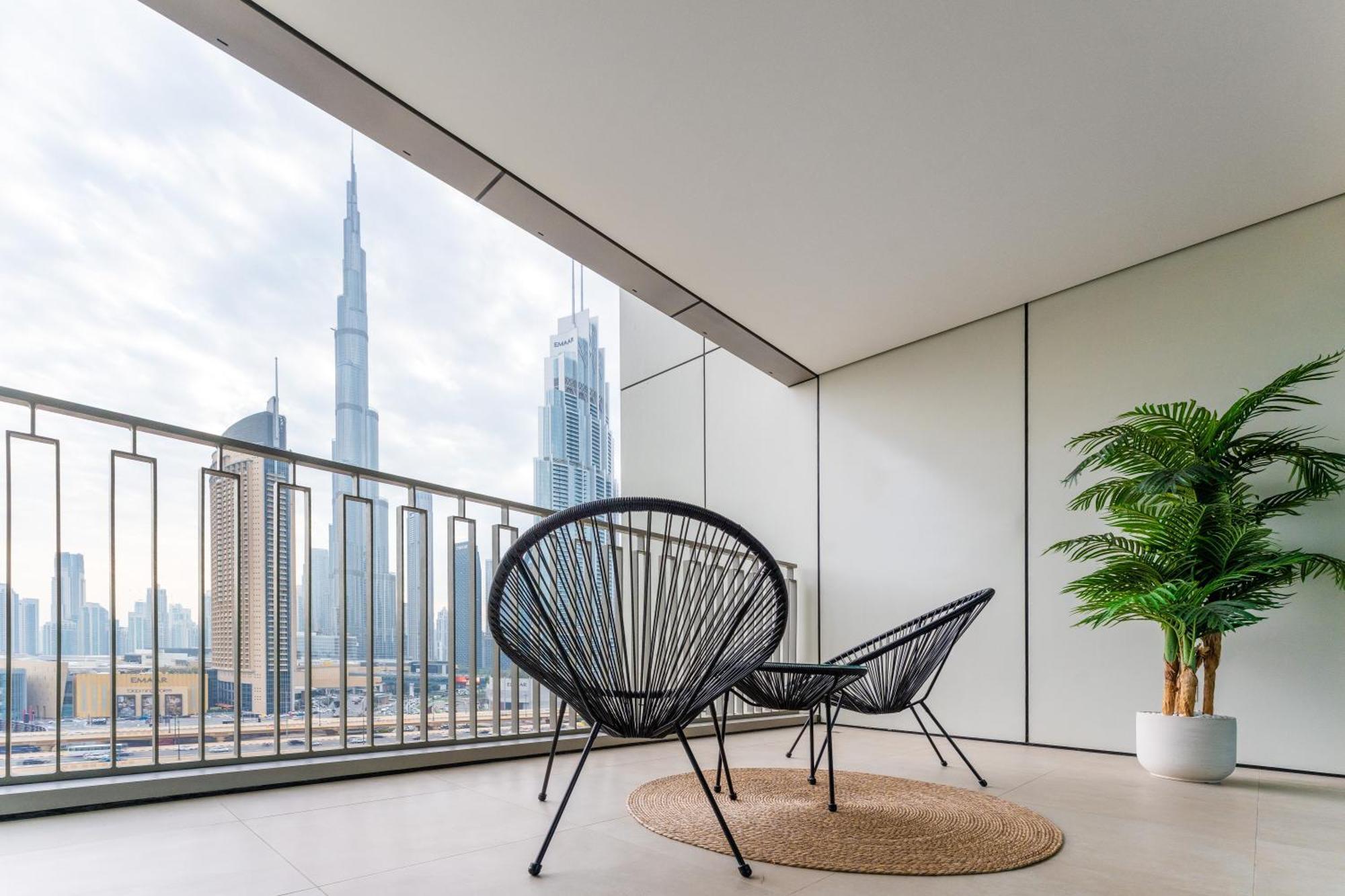 Apartment Stunning Luxury 4br Burj View 10 Mins To Mall *