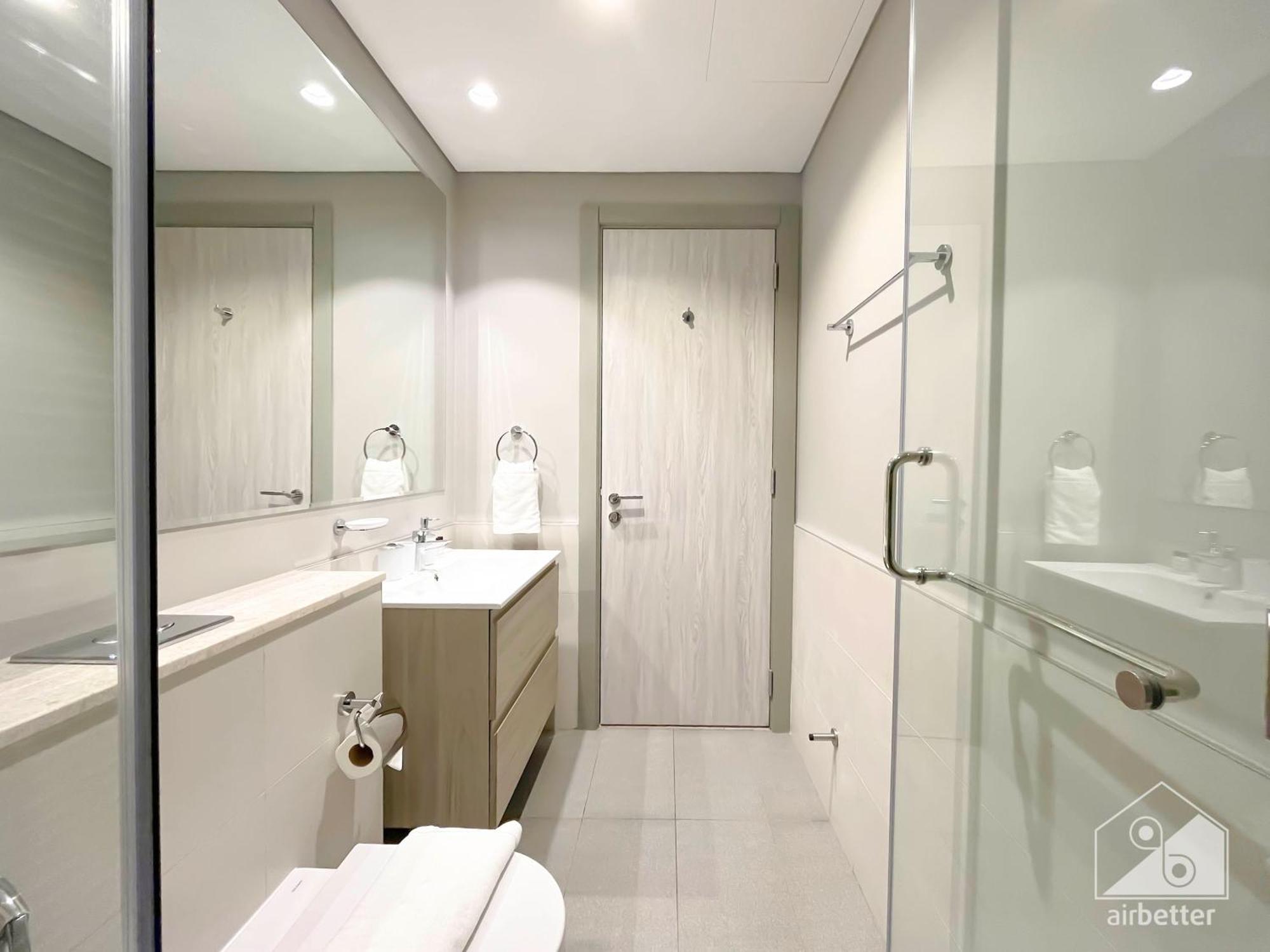 Elegant 1b With Stunning Views & Balcony In Business Bay Appartement *