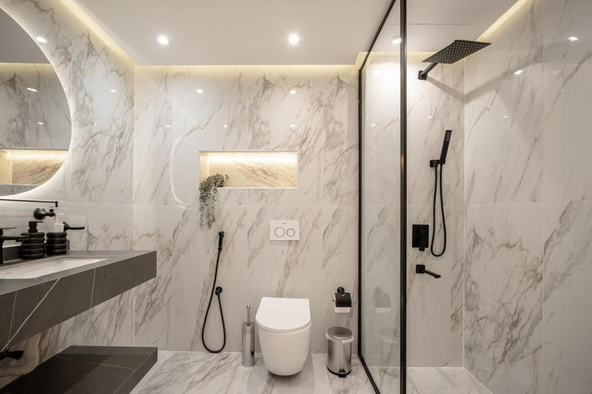 Lux 5br Marina With Jacuzzi, Walk To Beach, Gym *