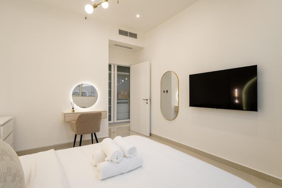 Appartement Lux 5br Marina With Jacuzzi, Walk To Beach, Gym Dubaï
