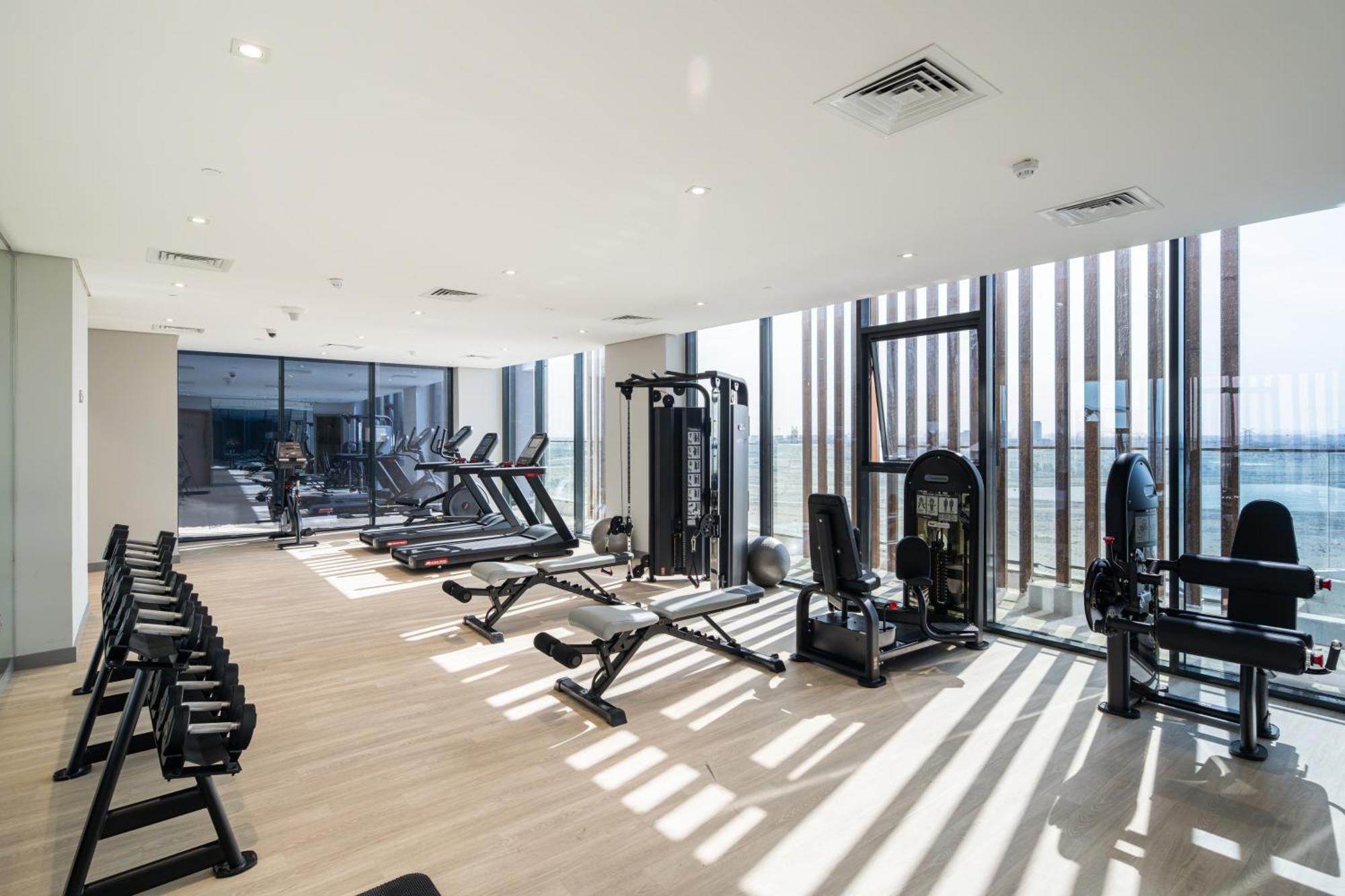 New Chic In Azizi Riviera One Apartamento