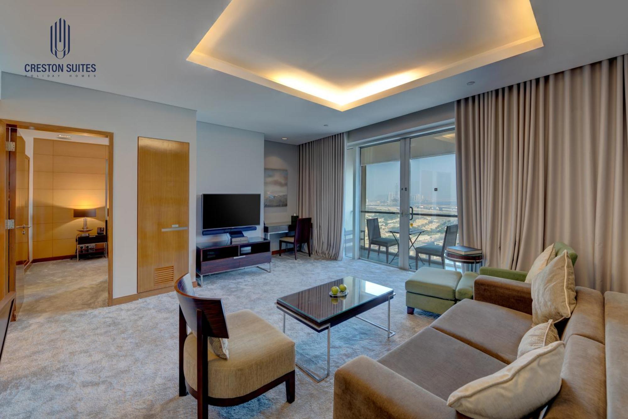 Creston The Mall Residences Apartamento