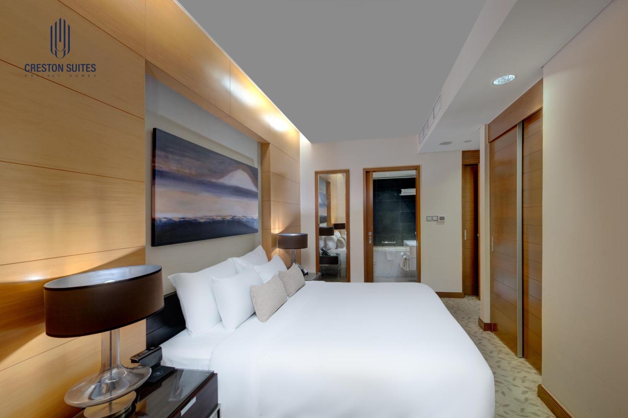 Apartamento Creston The Mall Residences *