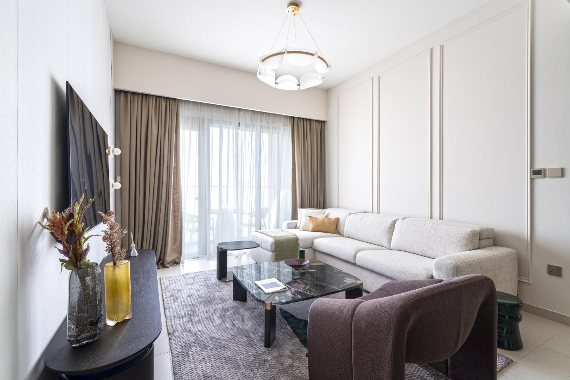 Brand New Elegant 1 Bedroom I Steps From Mall * Dubaï