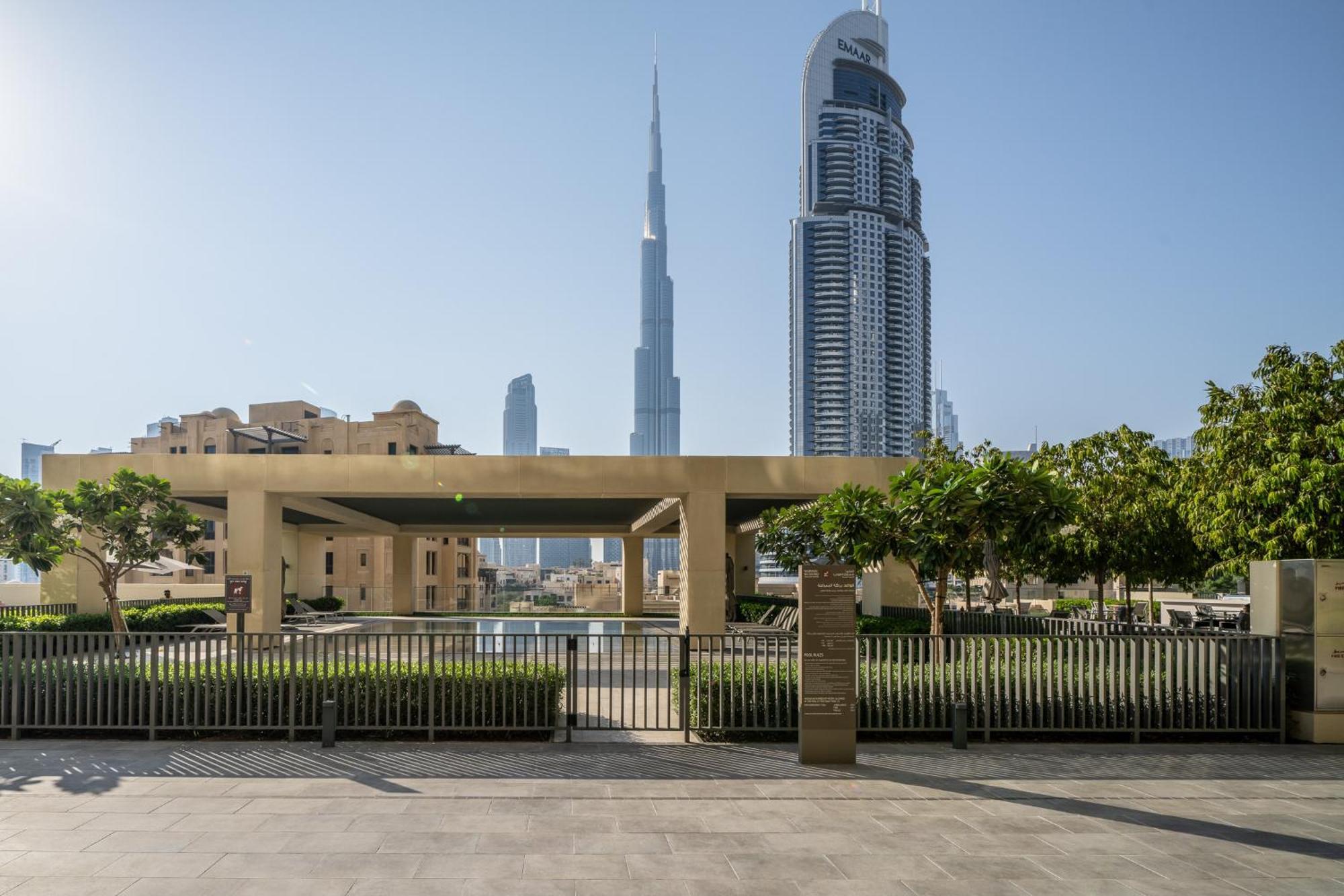 Brand New Elegant 1 Bedroom I Steps From Mall
