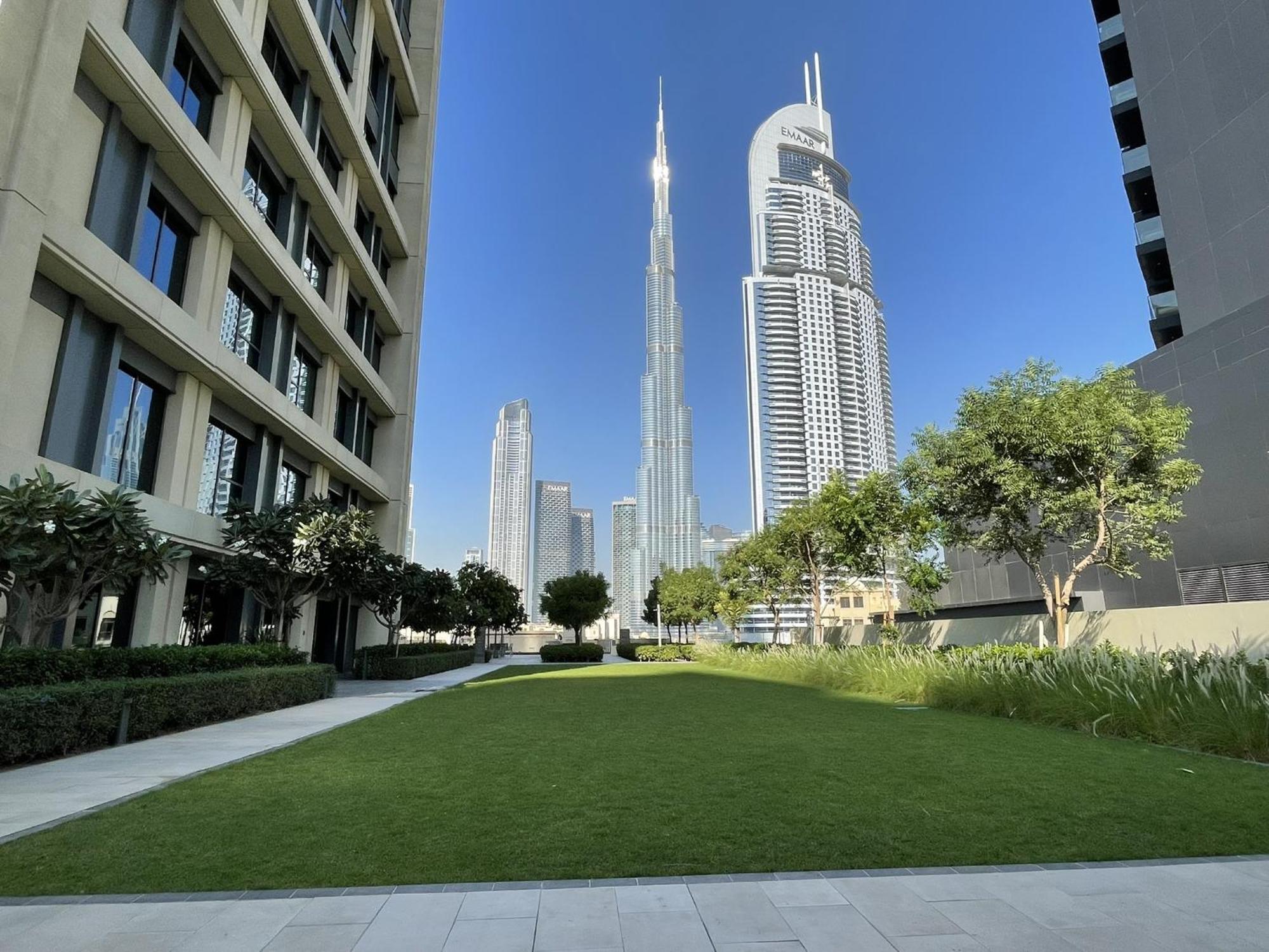 Brand New Elegant 1 Bedroom I Steps From Mall * Dubaï