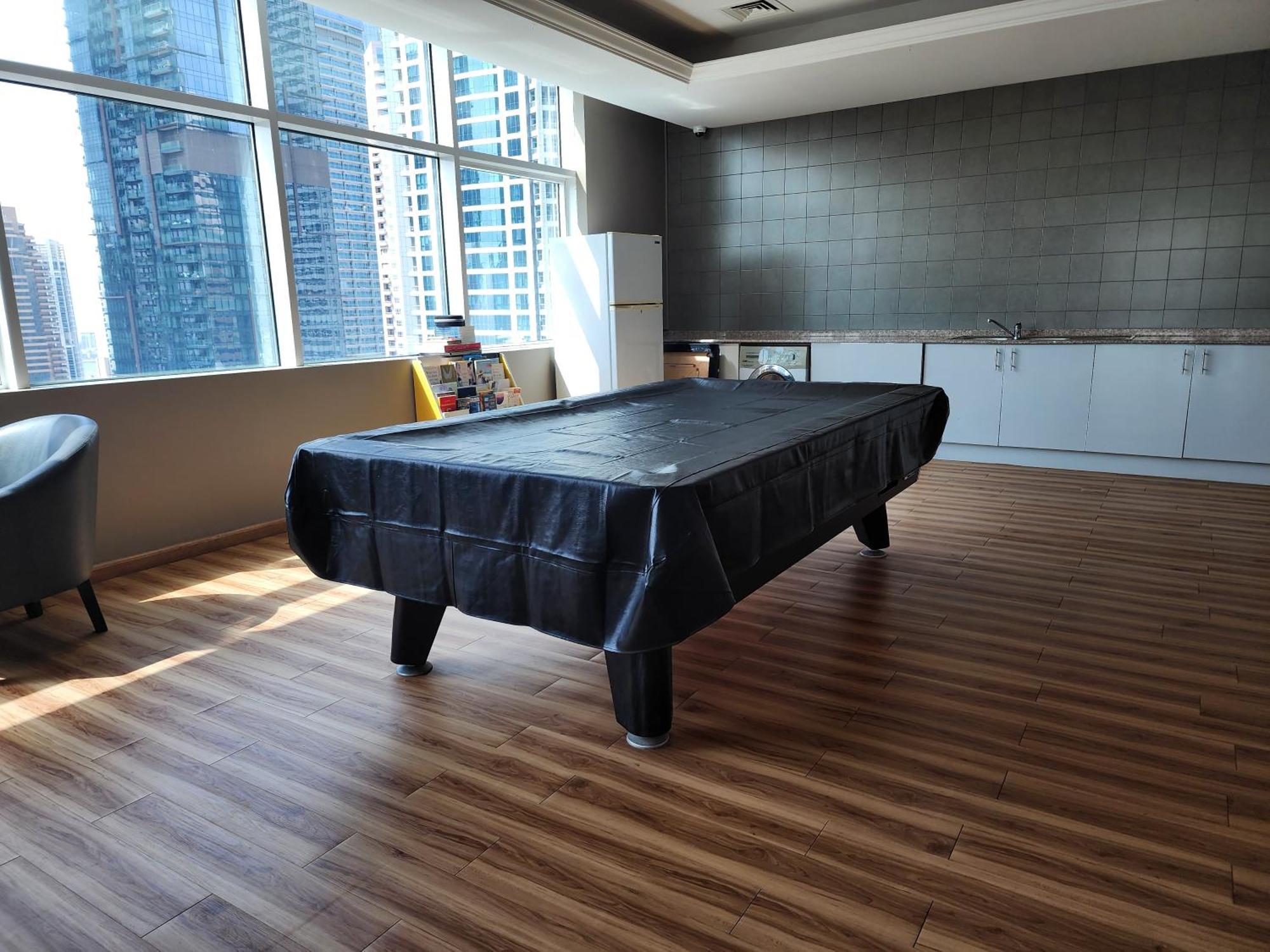 Chateau Chill, High-rise Marina Escape Dubaï
