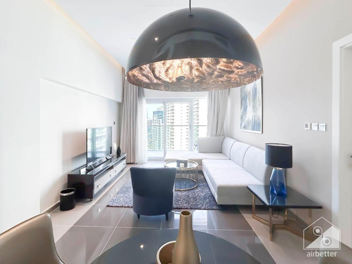 Luxury At Damac Majestine With Balcony & Views Appartement *