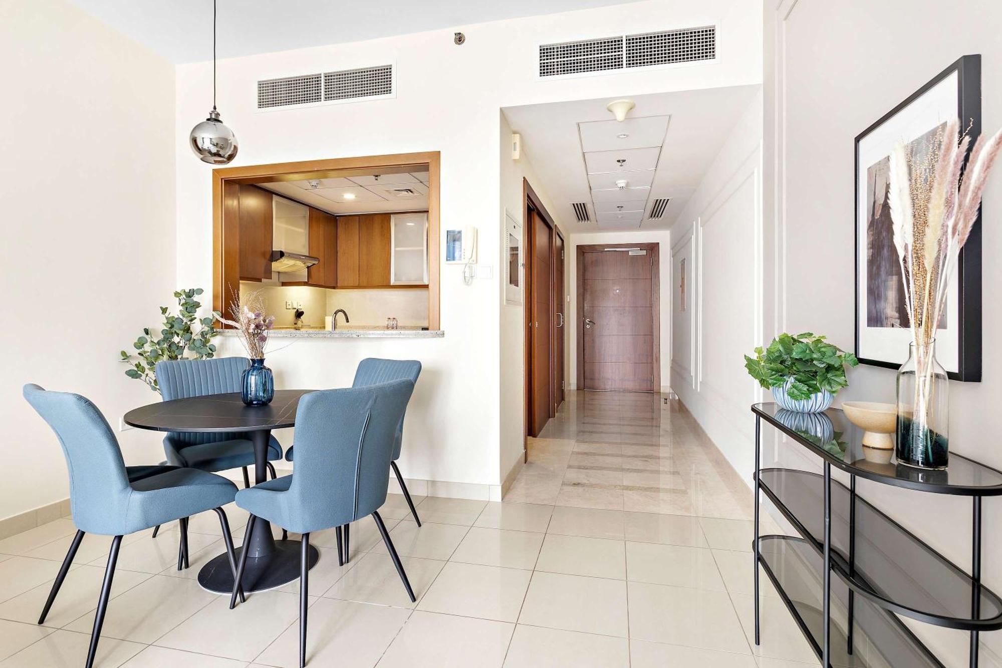 Silkhaus Perfect 1bdr Near Mall In Downtown * Dubai