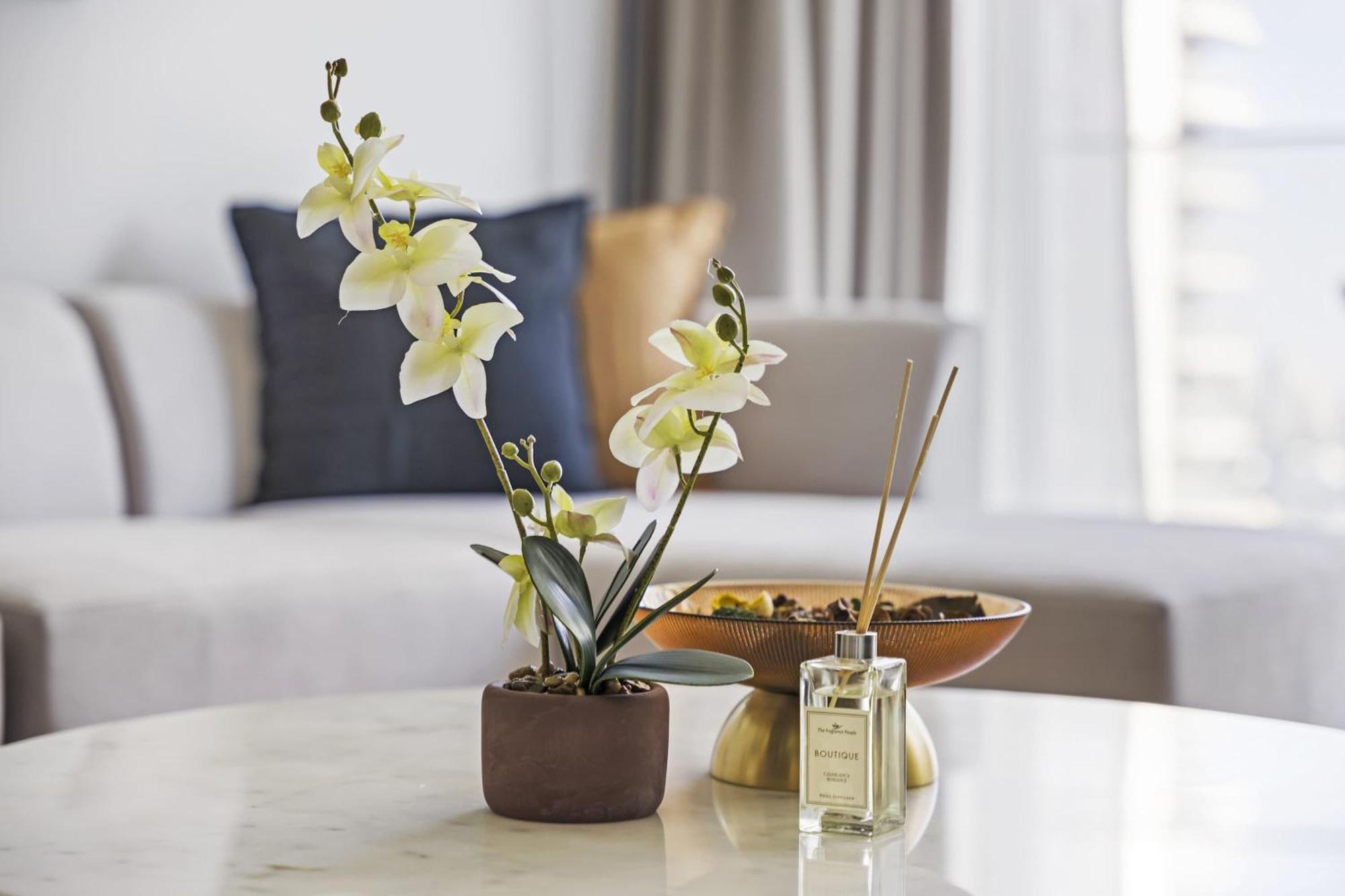 Apartemen Silkhaus New 1bdr With Private Dubai