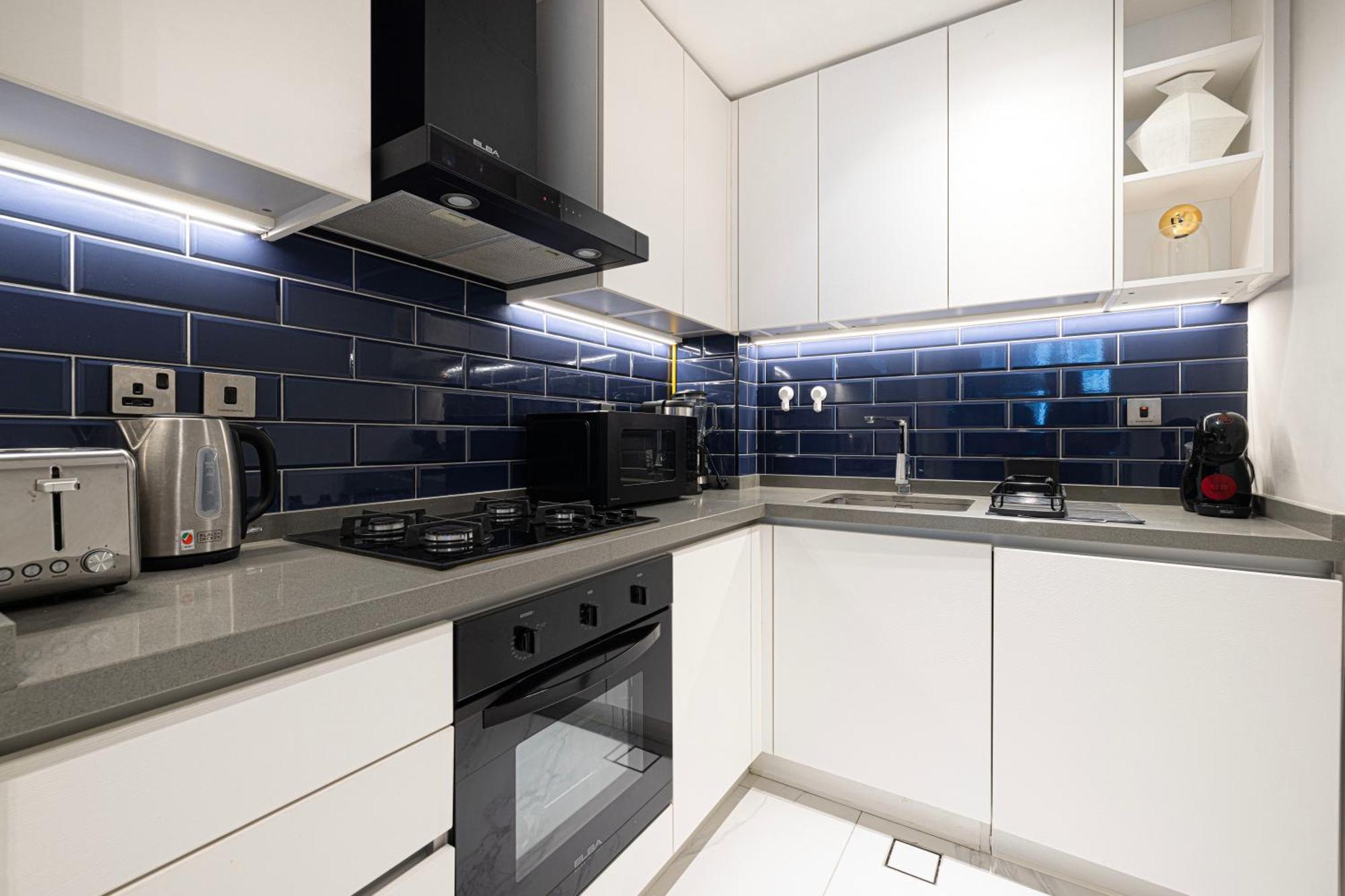 2br Gem Steps From Mall & Burj Apartment Dubai