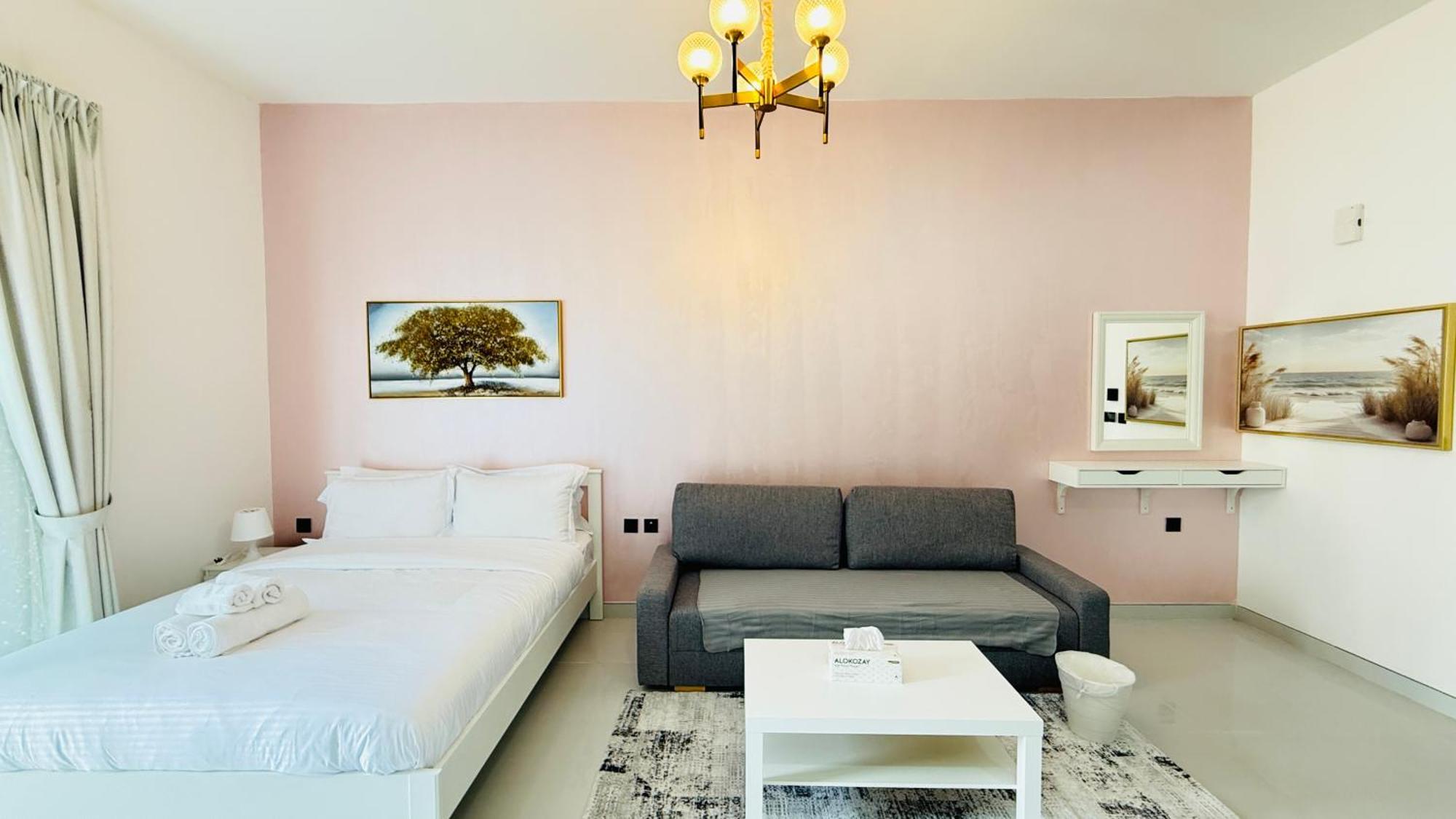 Lawnz Luxury Furnished With Balcony Swimming Pool Gym Kids Play Ground Lägenhet *
