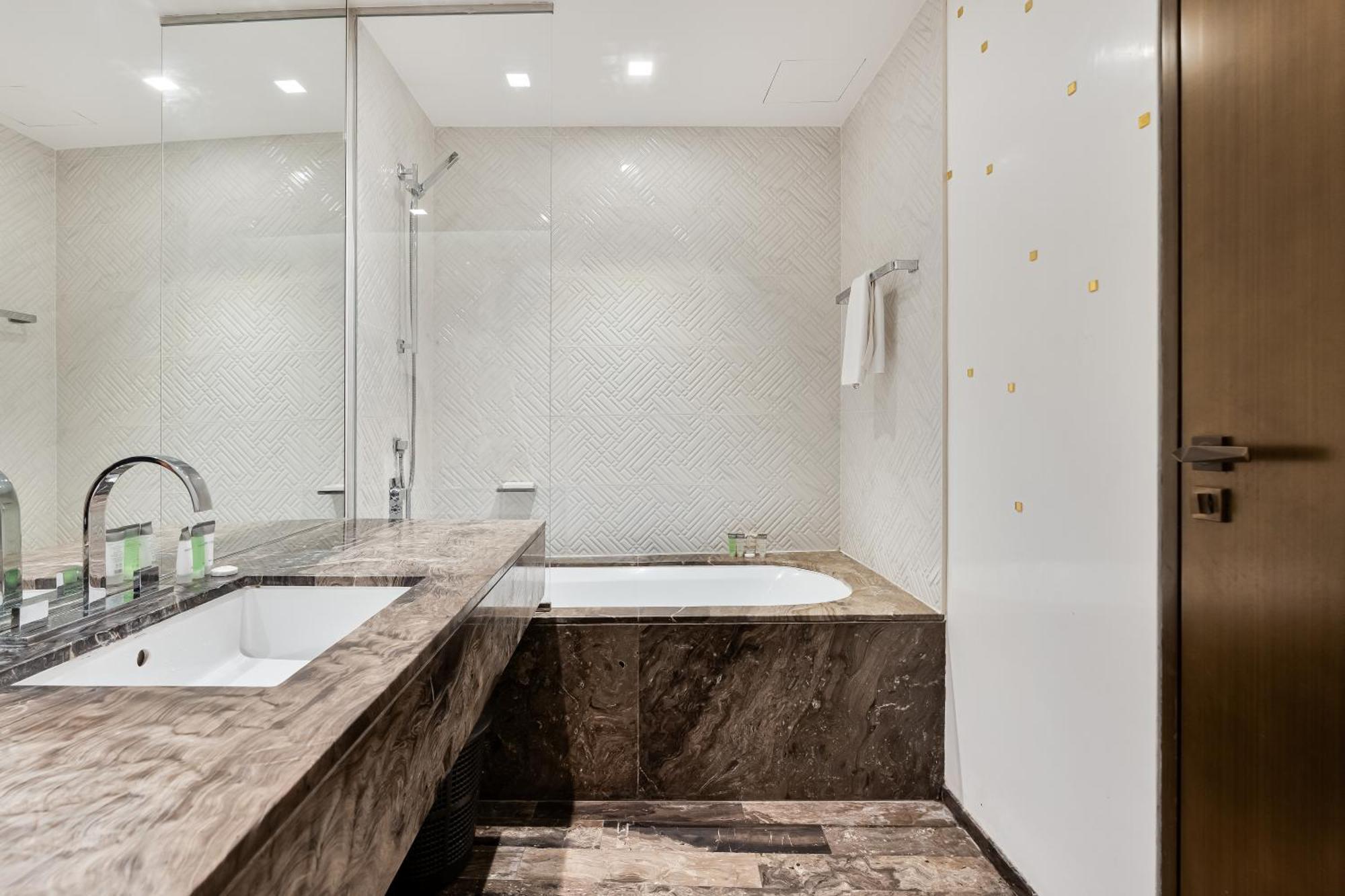 High End Luxury With Full Palm Jumeirah View *