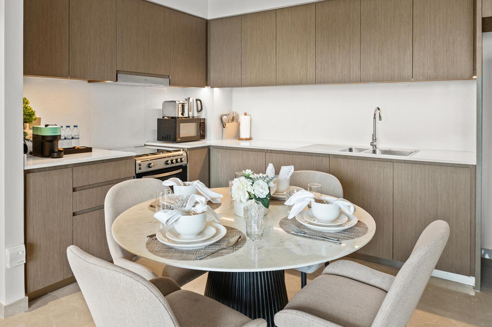 Grande Signature By Emaar - New Luxury 2br W Panoramic Burj Khalifa & Fountain Show Views *