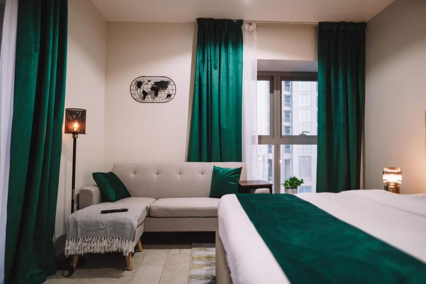 Appartement Marina Sea View,elegant And Spacious - High Floor *